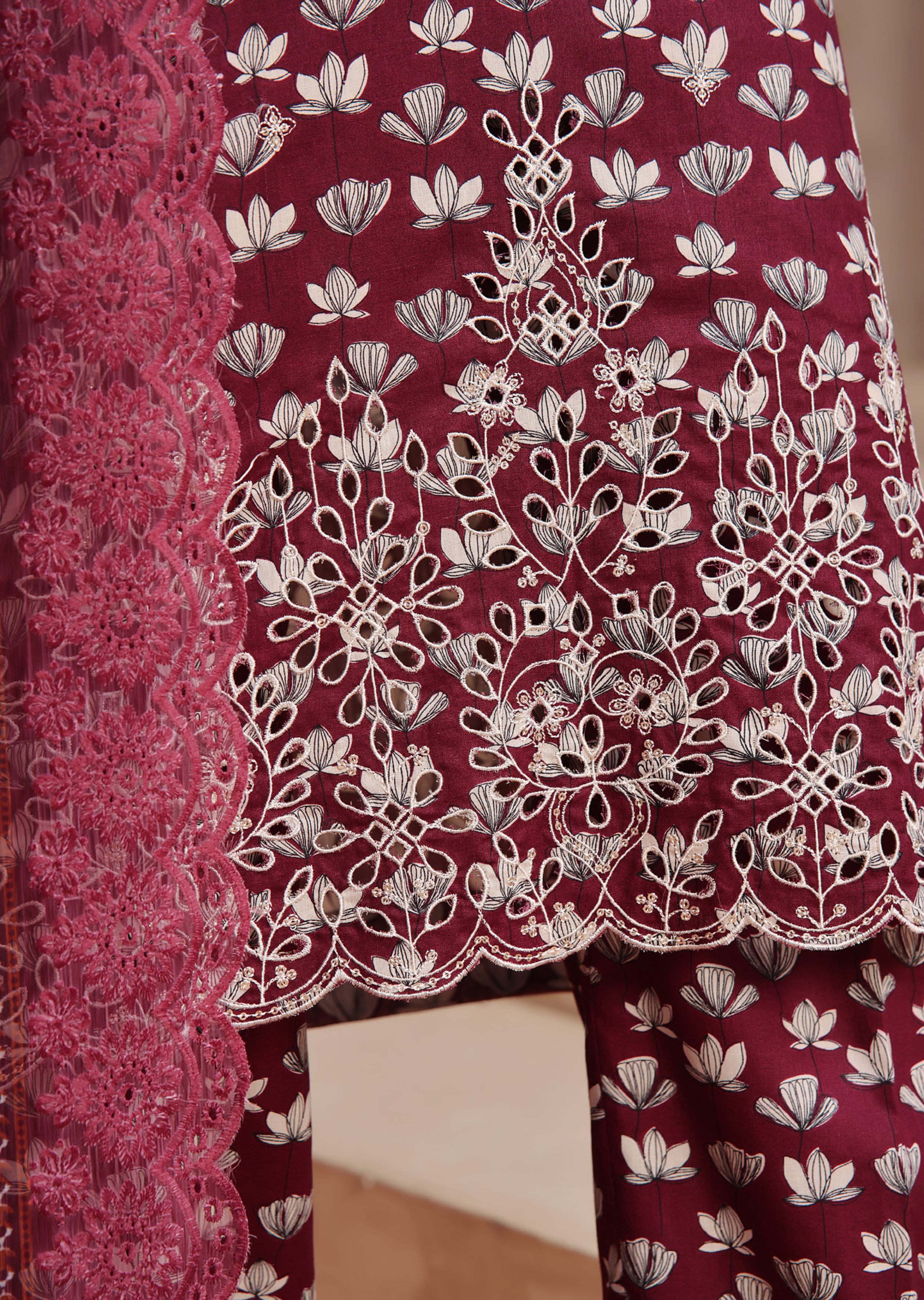 Aiza & Momina By VS Textile Chikankari Cotton 3 Piece Unstitched Suit VS24A&M-CC D-58 Aiza & Momina By VS Textile Chikankari Cotton 3 Piece Unstitched Suit VS24A&M-CC D-58