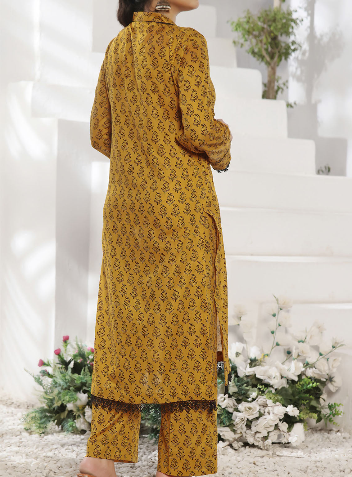 Aiza & Momina By VS Textile Co-Ords Printed Lawn 2 Piece Unstitched Suit VS24A&M D-480 Aiza & Momina By VS Textile Co-Ords Printed Lawn 2 Piece Unstitched Suit VS24A&M D-480