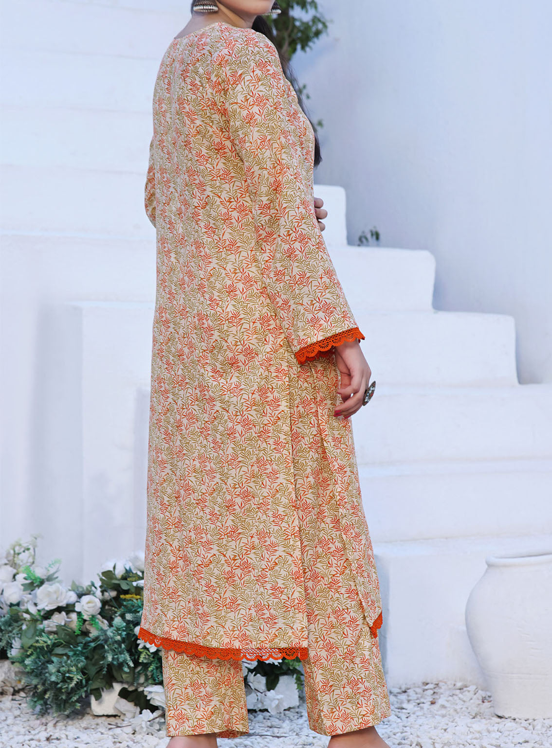 Aiza & Momina By VS Textile Co-Ords Printed Lawn 2 Piece Unstitched Suit VS24A&M D-485 Aiza & Momina By VS Textile Co-Ords Printed Lawn 2 Piece Unstitched Suit VS24A&M D-485