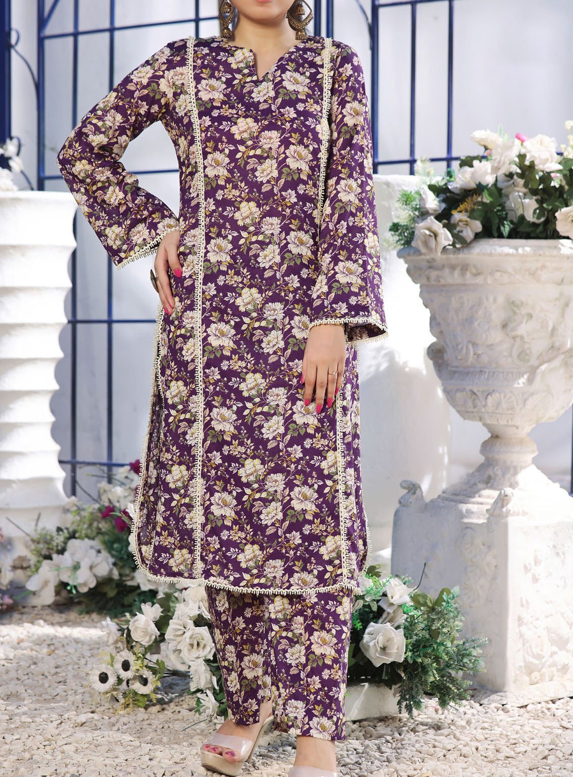 Aiza & Momina By VS Textile Co-Ords Printed Lawn 2 Piece Unstitched Suit VS24A&M D-486 Aiza & Momina By VS Textile Co-Ords Printed Lawn 2 Piece Unstitched Suit VS24A&M D-486