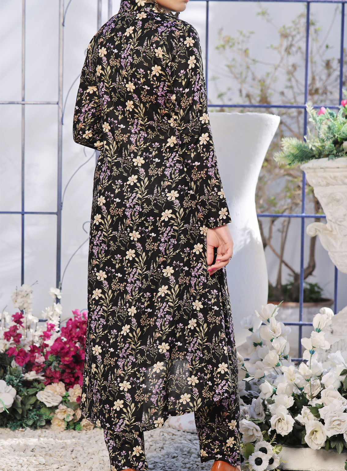 Aiza & Momina By VS Textile Co-Ords Printed Lawn 2 Piece Unstitched Suit VS24A&M D-489 Aiza & Momina By VS Textile Co-Ords Printed Lawn 2 Piece Unstitched Suit VS24A&M D-489