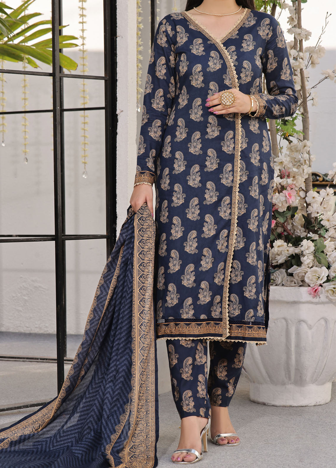 Aiza & Momina By VS Textile Printed Lawn 3 Piece Unstitched Suit VST24A&M V2 D-312 Aiza & Momina By VS Textile Printed Lawn 3 Piece Unstitched Suit VST24A&M V2 D-312