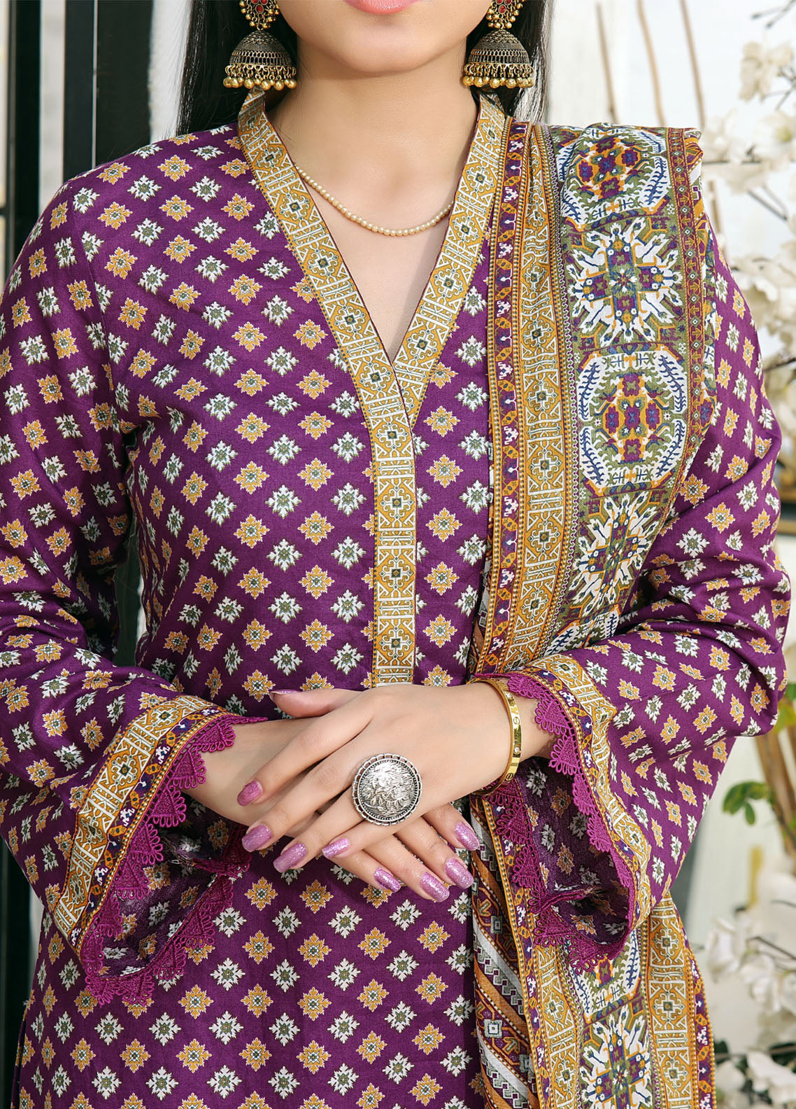 Aiza & Momina By VS Textile Printed Lawn 3 Piece Unstitched Suit VST24A&M V2 D-313 Aiza & Momina By VS Textile Printed Lawn 3 Piece Unstitched Suit VST24A&M V2 D-313