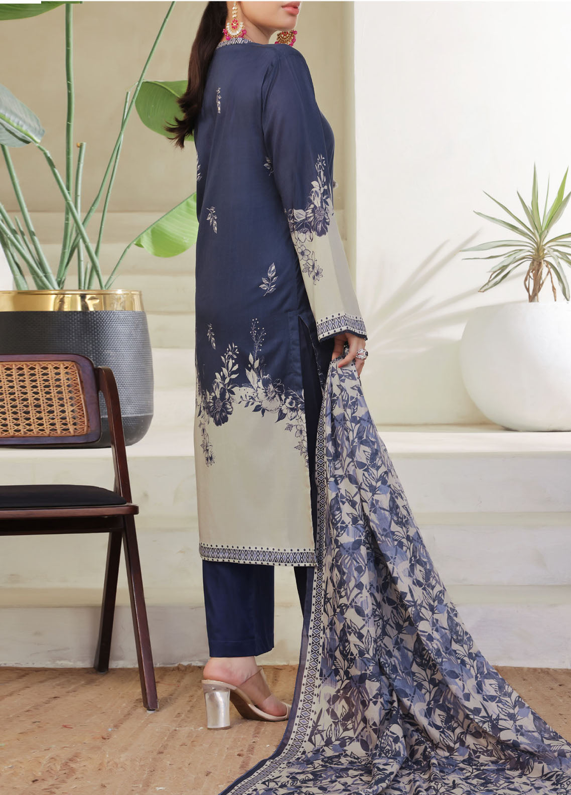 Aizal Printed Lawn 3 Piece Stitched Suit AL25PLV1 D-656 Aizal Printed Lawn 3 Piece Stitched Suit AL25PLV1 D-656