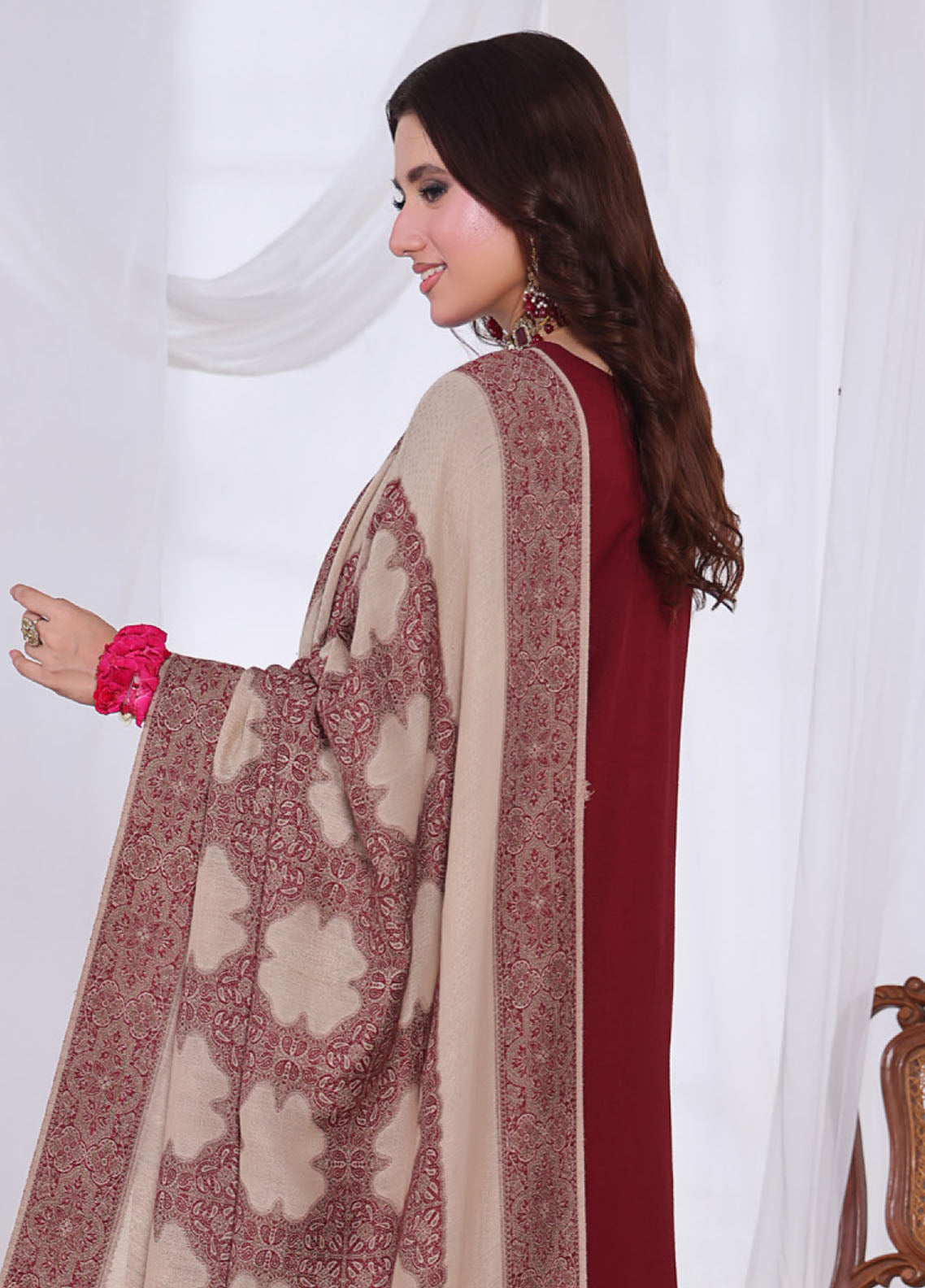 Alif By Schick Embroidered Slub Dhanak Peach 3 Piece Unstitched Suit SDH25ADP D-WJ-01 Alif By Schick Embroidered Slub Dhanak Peach 3 Piece Unstitched Suit SDH25ADP D-WJ-01