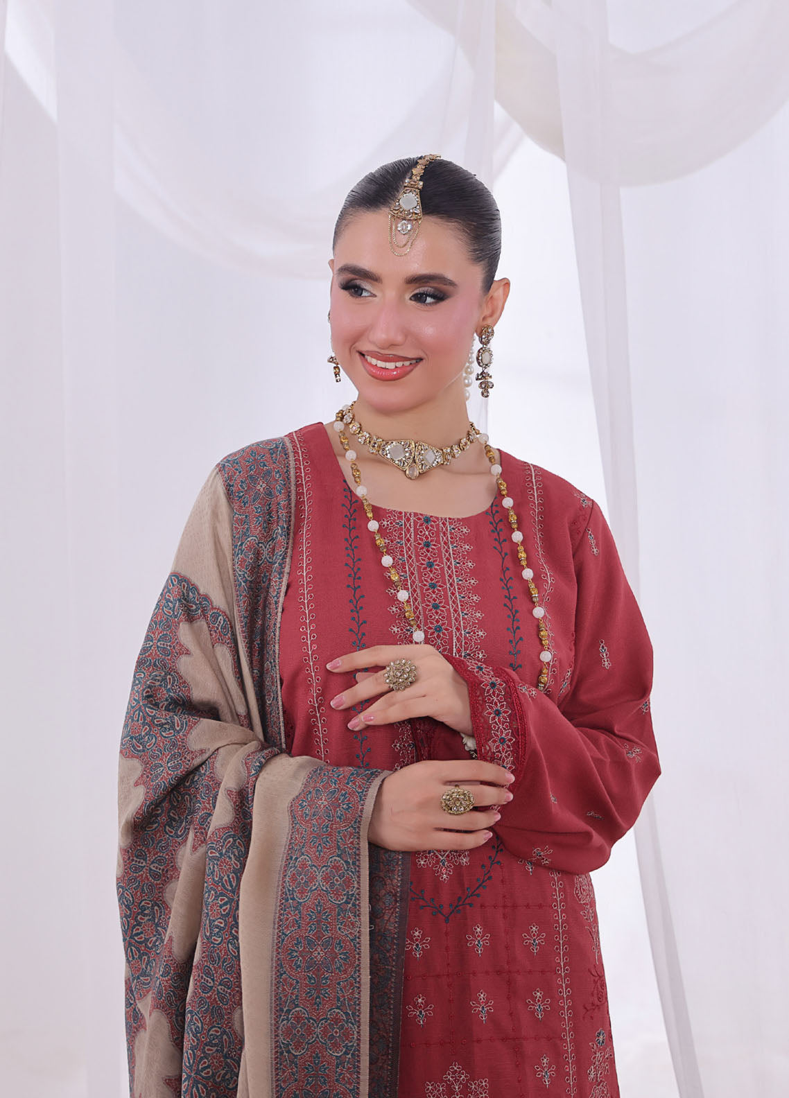 Alif By Schick Embroidered Slub Dhanak Peach 3 Piece Unstitched Suit SDH25ADP D-WJ-05 Alif By Schick Embroidered Slub Dhanak Peach 3 Piece Unstitched Suit SDH25ADP D-WJ-05