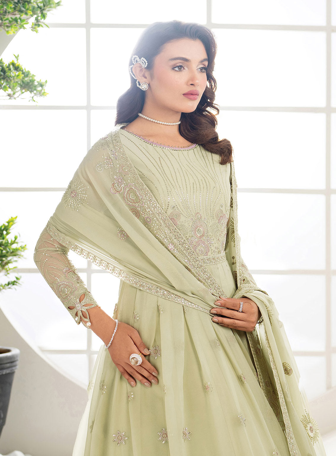 Alizeh Formals Embroidered Chiffon 3 Piece Unstitched Suit AF25AF D-2189 ZENEL Alizeh Formals Embroidered Chiffon 3 Piece Unstitched Suit AF25AF D-2189 ZENEL