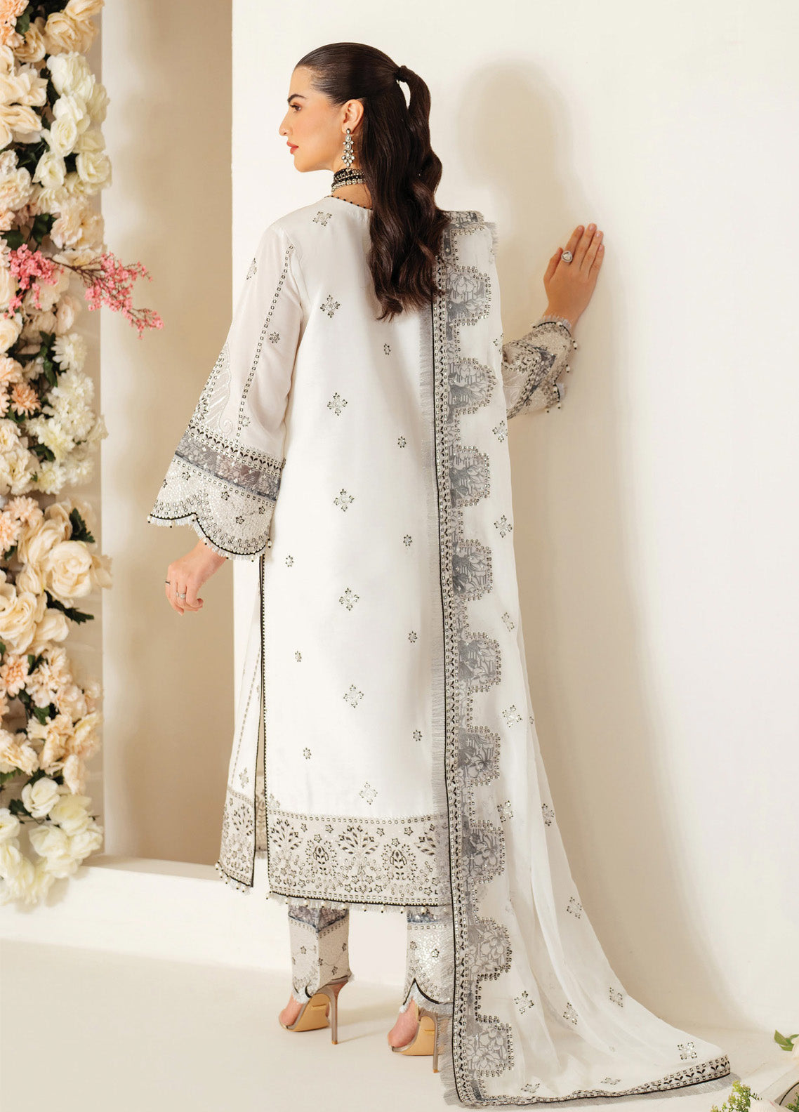 Alizeh Luxe Embroidered Raw Silk 3 Piece Unstitched Suit AF24LRS AF-RS-04-DOVE Alizeh Luxe Embroidered Raw Silk 3 Piece Unstitched Suit AF24LRS AF-RS-04-DOVE