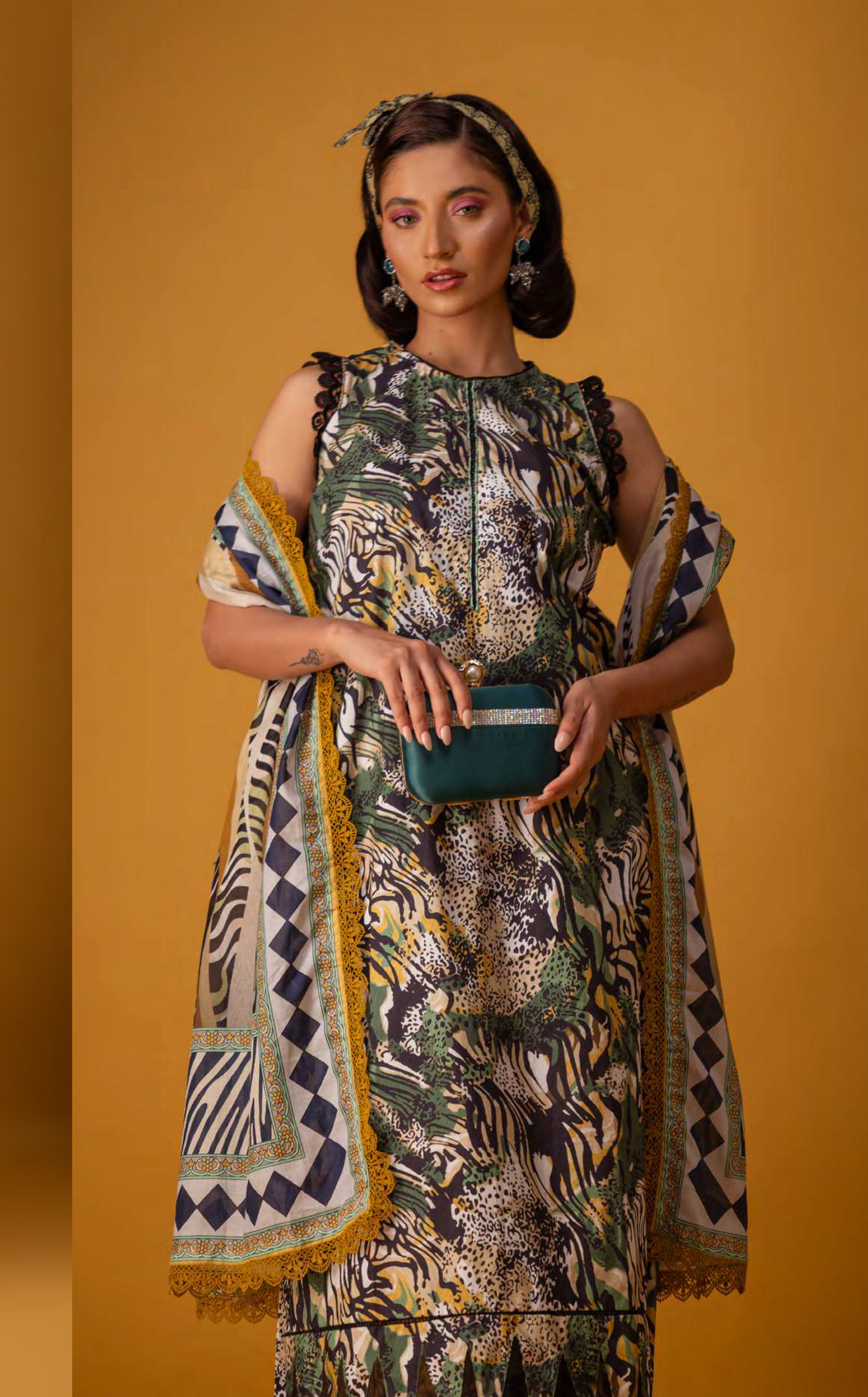 Alzohaib Coco Popup Digital Printed Cambric 3 Piece Unstitched Suit AZ24CP-V2 D-07 Alzohaib Coco Popup Digital Printed Cambric 3 Piece Unstitched Suit AZ24CP-V2 D-07
