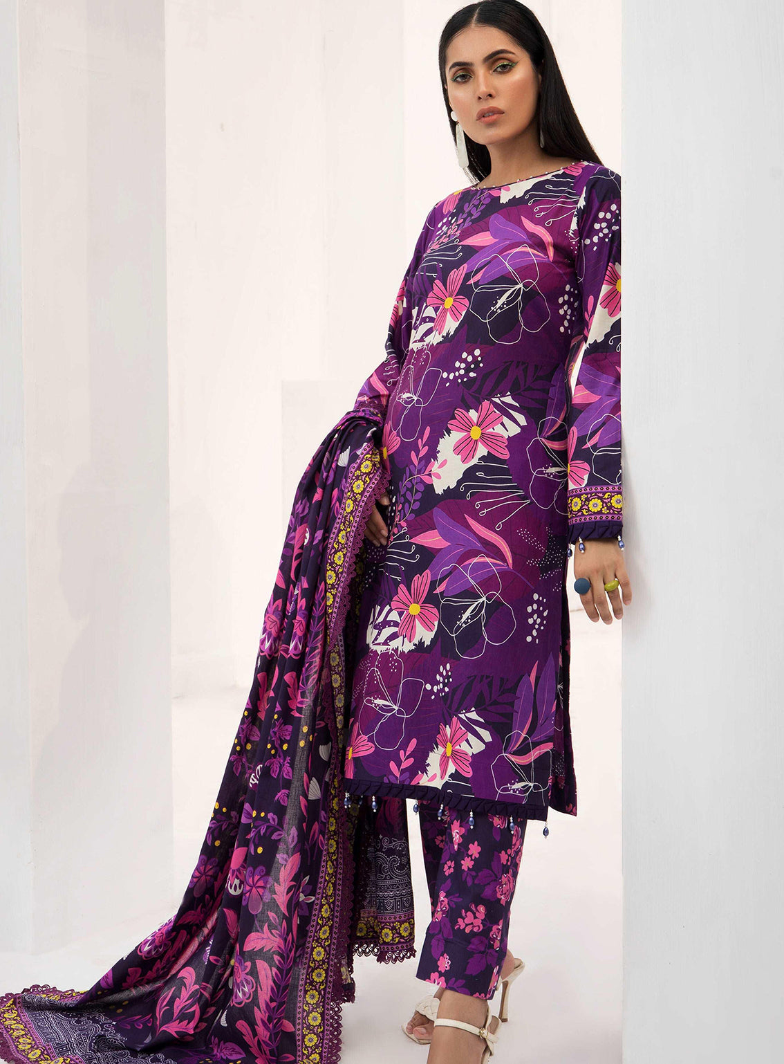 Alzohaib Coco Popup Printed Cambric 3 Piece Unstitched Suit AZ24CP CPC-24-02 Alzohaib Coco Popup Printed Cambric 3 Piece Unstitched Suit AZ24CP CPC-24-02