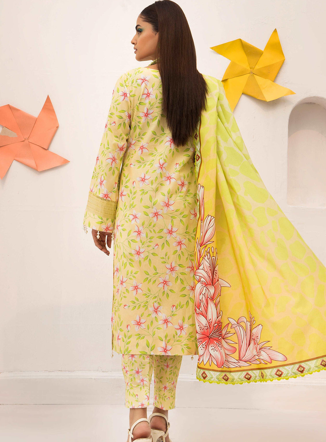 Alzohaib Coco Popup Printed Cambric 3 Piece Unstitched Suit AZ24CP CPC-24-03 Alzohaib Coco Popup Printed Cambric 3 Piece Unstitched Suit AZ24CP CPC-24-03