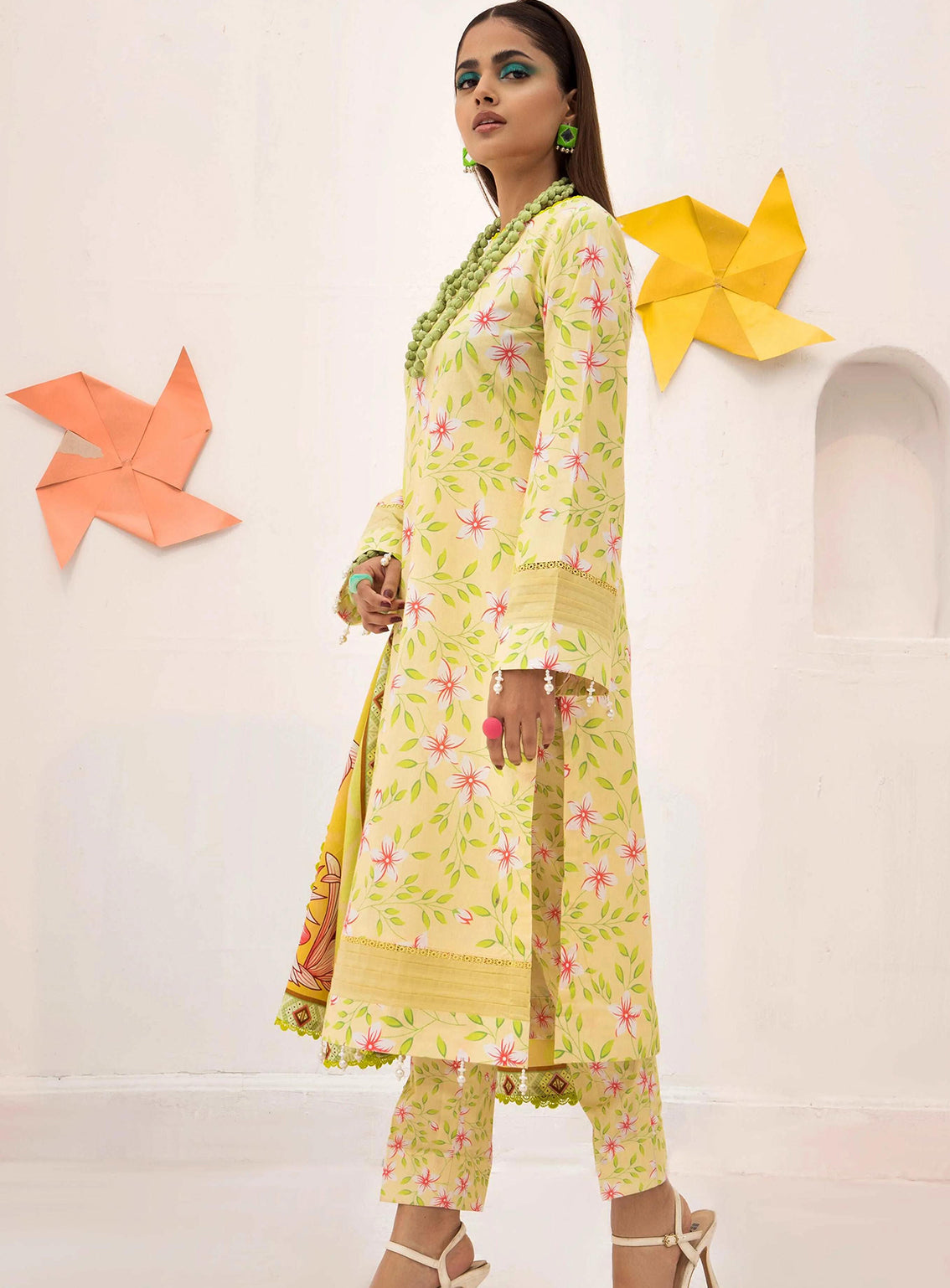 Alzohaib Coco Popup Printed Cambric 3 Piece Unstitched Suit AZ24CP CPC-24-03 Alzohaib Coco Popup Printed Cambric 3 Piece Unstitched Suit AZ24CP CPC-24-03