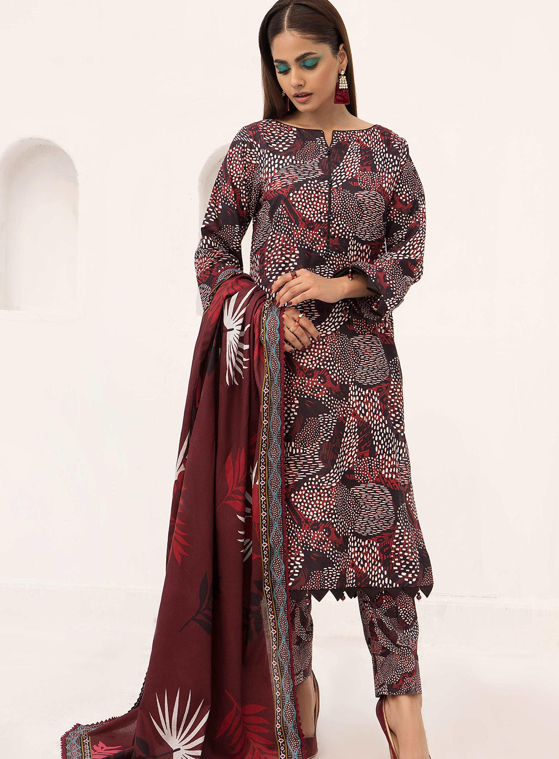 Alzohaib Coco Popup Printed Cambric 3 Piece Unstitched Suit AZ24CP CPC-24-05 Alzohaib Coco Popup Printed Cambric 3 Piece Unstitched Suit AZ24CP CPC-24-05