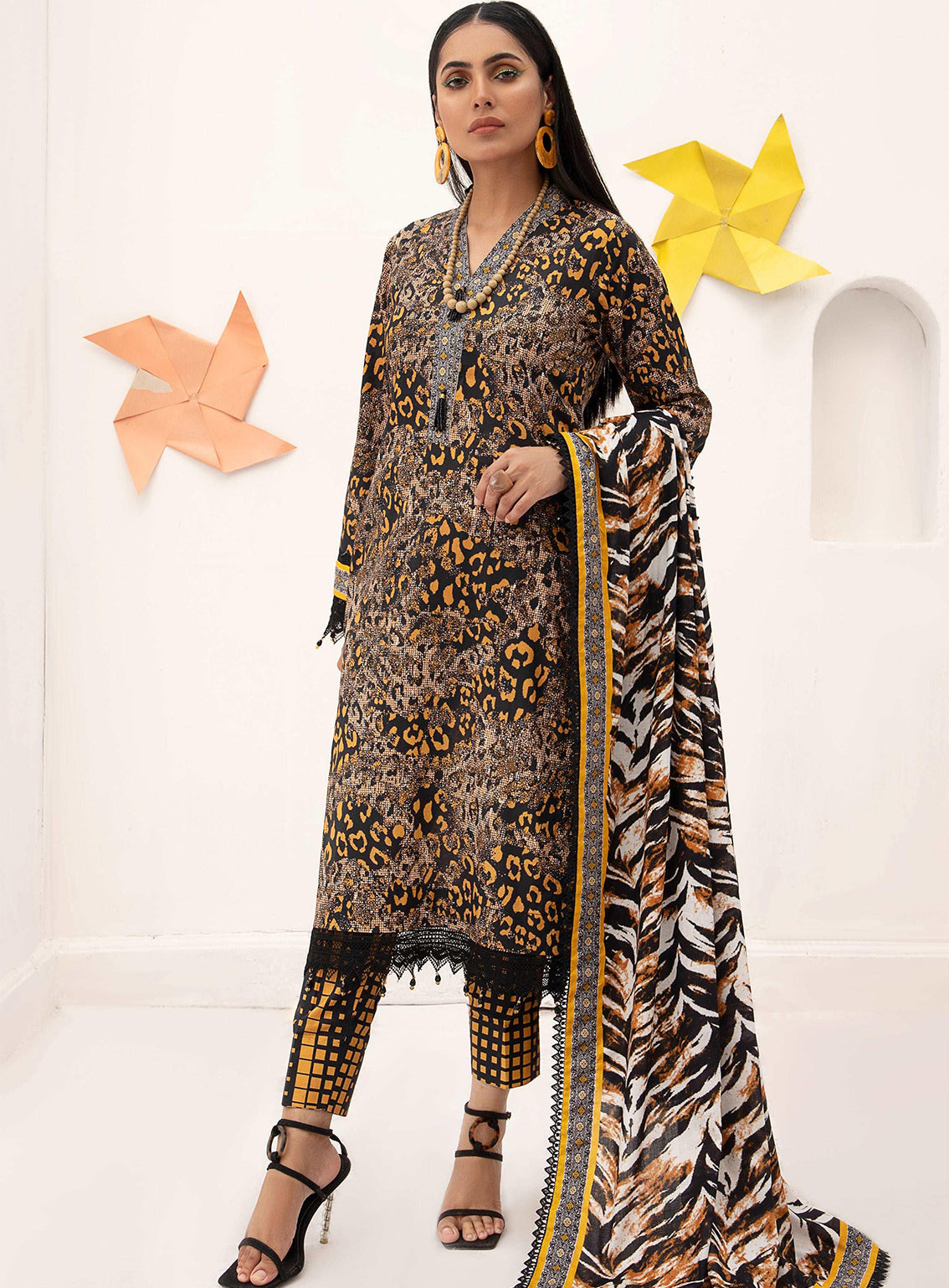 Alzohaib Coco Popup Printed Cambric 3 Piece Unstitched Suit AZ24CP CPC-24-06 Alzohaib Coco Popup Printed Cambric 3 Piece Unstitched Suit AZ24CP CPC-24-06