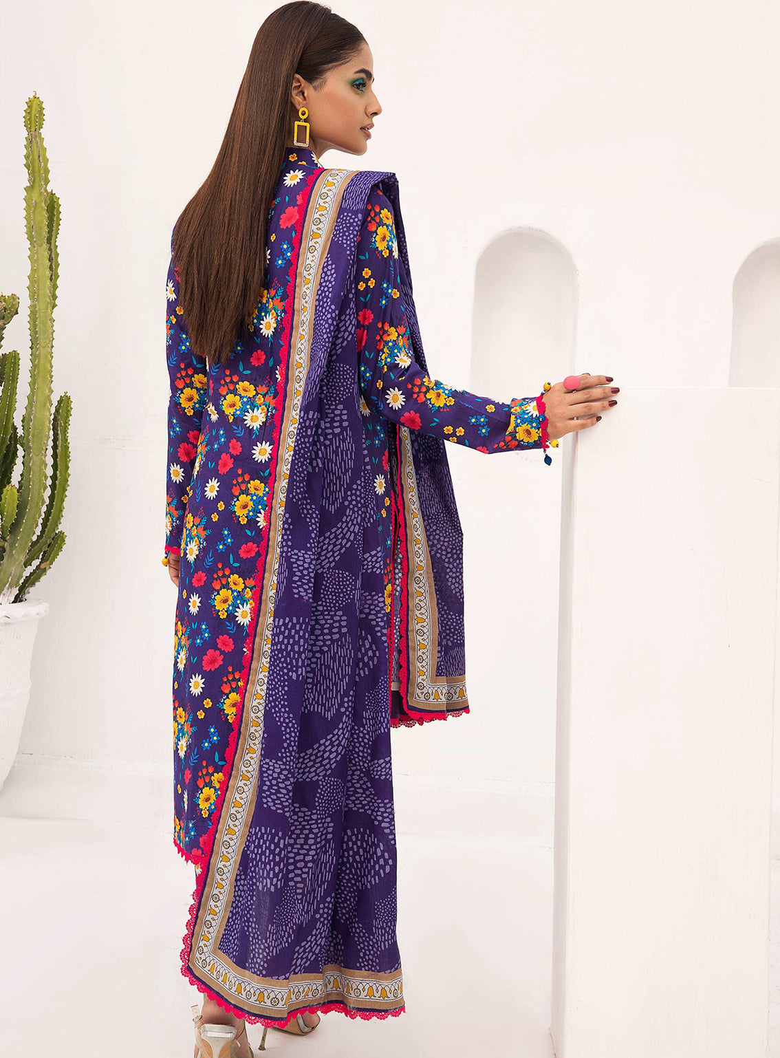 Alzohaib Coco Popup Printed Cambric 3 Piece Unstitched Suit AZ24CP CPC-24-08 Alzohaib Coco Popup Printed Cambric 3 Piece Unstitched Suit AZ24CP CPC-24-08