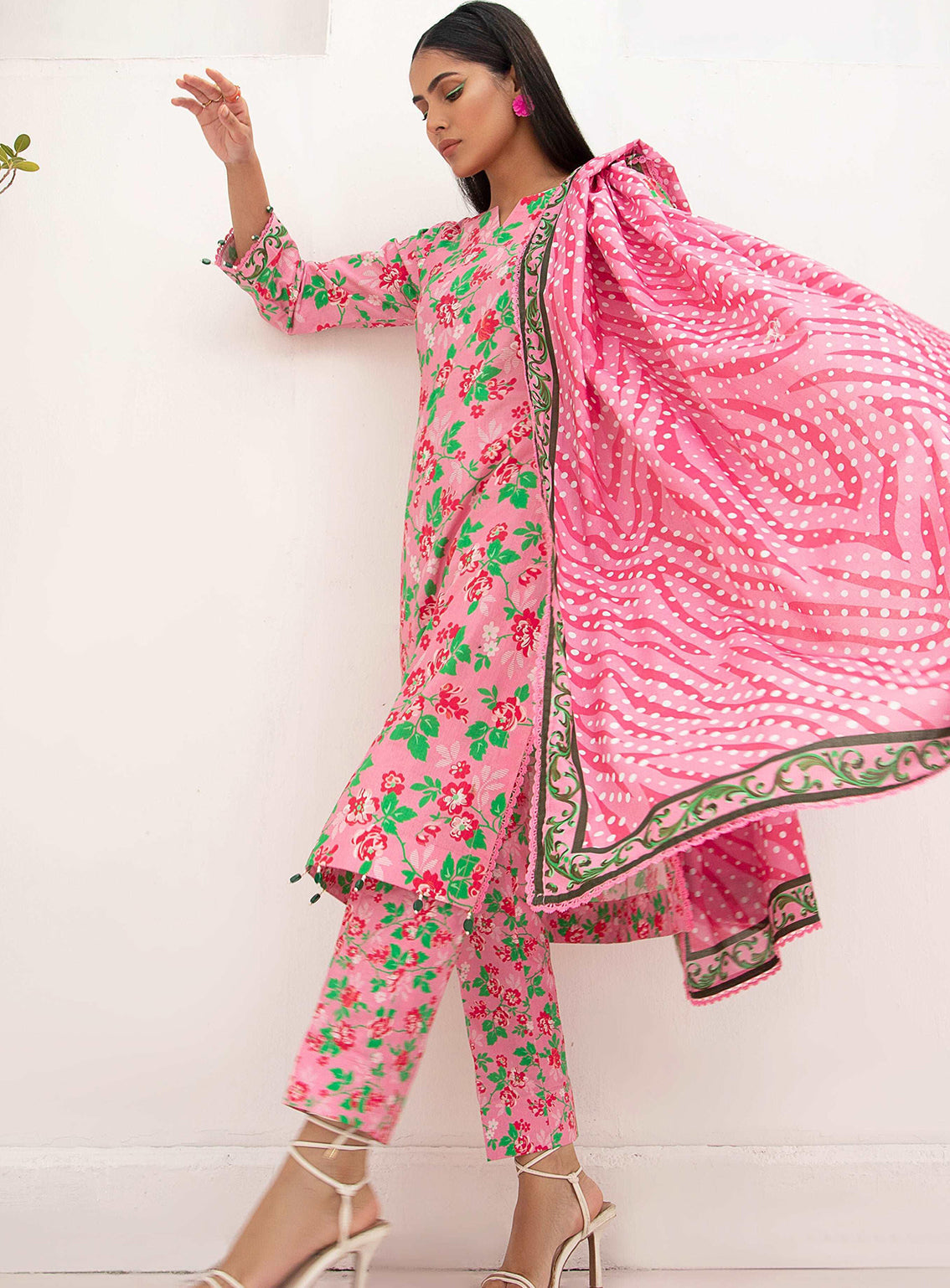 Alzohaib Coco Popup Printed Cambric 3 Piece Unstitched Suit AZ24CP CPC-24-09 Alzohaib Coco Popup Printed Cambric 3 Piece Unstitched Suit AZ24CP CPC-24-09