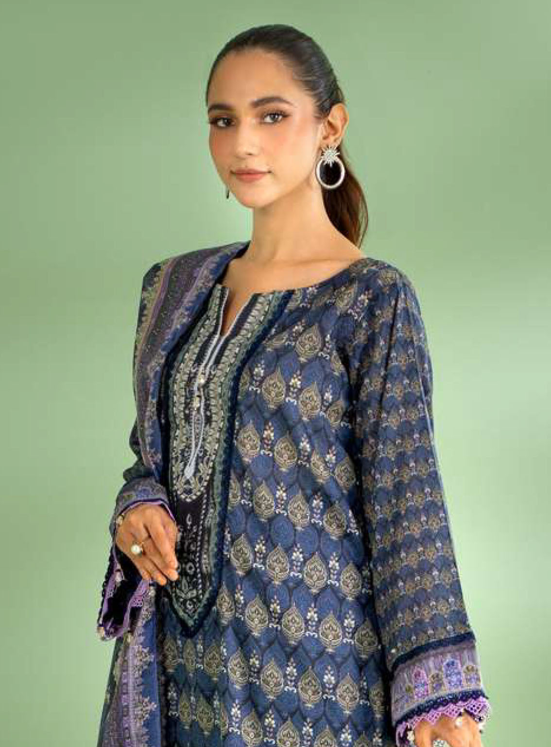 Alzohaib Colors Digital Printed Bana Doriya Dupatta Lawn 3 Piece Unstitched Suit AZ24CL CDB-02 Alzohaib Colors Digital Printed Bana Doriya Dupatta Lawn 3 Piece Unstitched Suit AZ24CL CDB-02