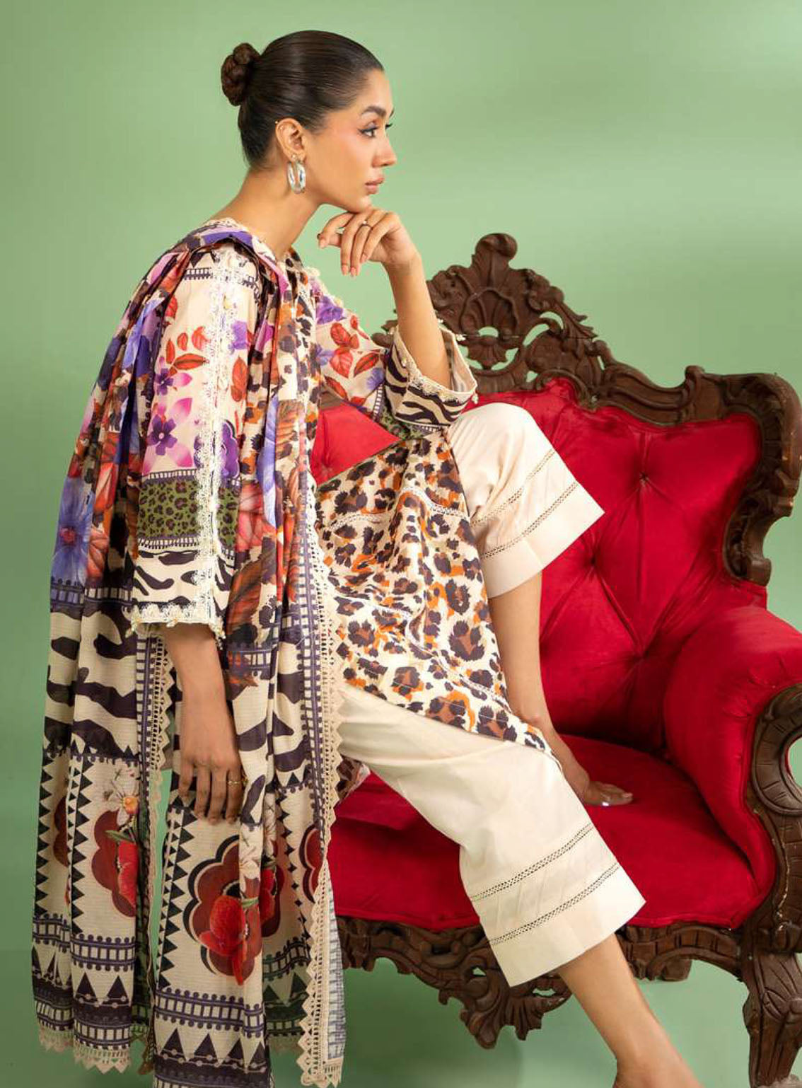 Alzohaib Colors Digital Printed Bana Doriya Dupatta Lawn 3 Piece Unstitched Suit AZ24CL CDB-03 Alzohaib Colors Digital Printed Bana Doriya Dupatta Lawn 3 Piece Unstitched Suit AZ24CL CDB-03
