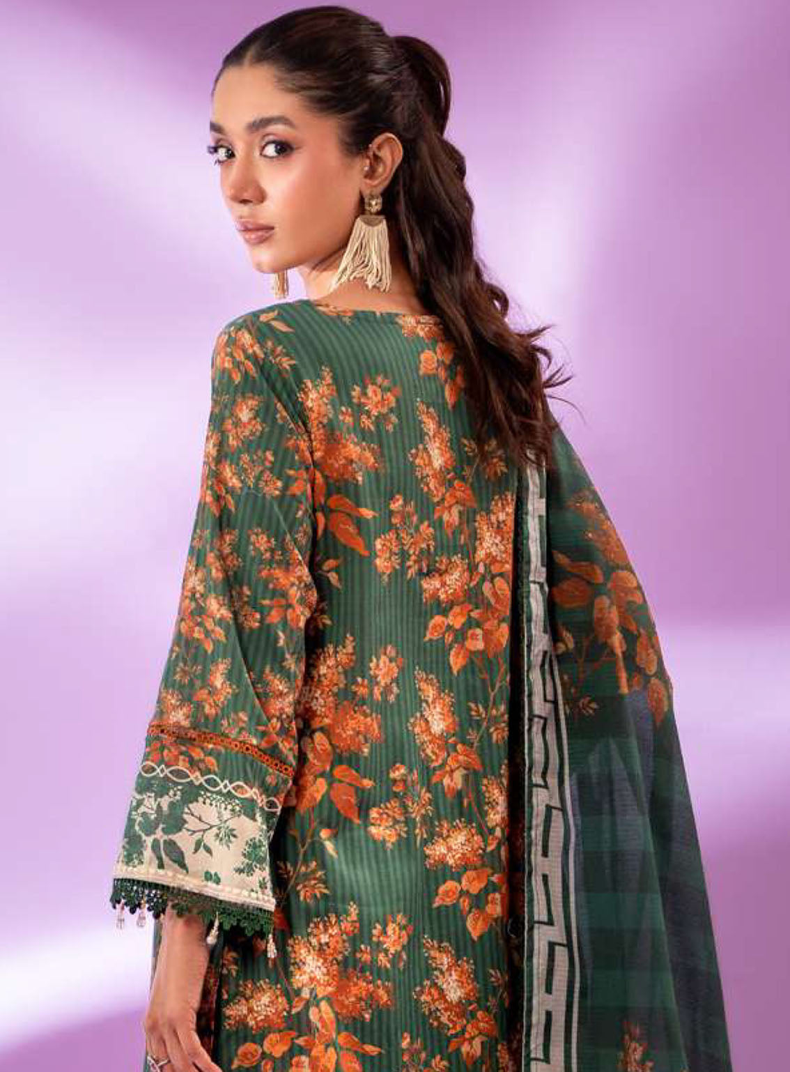 Alzohaib Colors Digital Printed Bana Doriya Dupatta Lawn 3 Piece Unstitched Suit AZ24CL CDB-07 Alzohaib Colors Digital Printed Bana Doriya Dupatta Lawn 3 Piece Unstitched Suit AZ24CL CDB-07