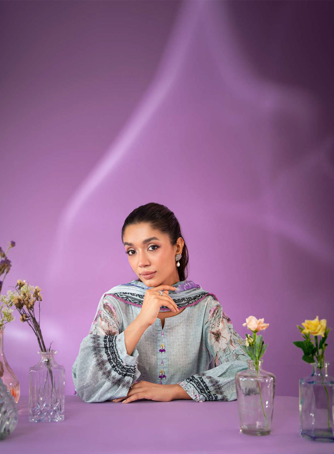 Alzohaib Colors Digital Printed Bana Doriya Dupatta Lawn 3 Piece Unstitched Suit AZ24CL CDB-08 Alzohaib Colors Digital Printed Bana Doriya Dupatta Lawn 3 Piece Unstitched Suit AZ24CL CDB-08