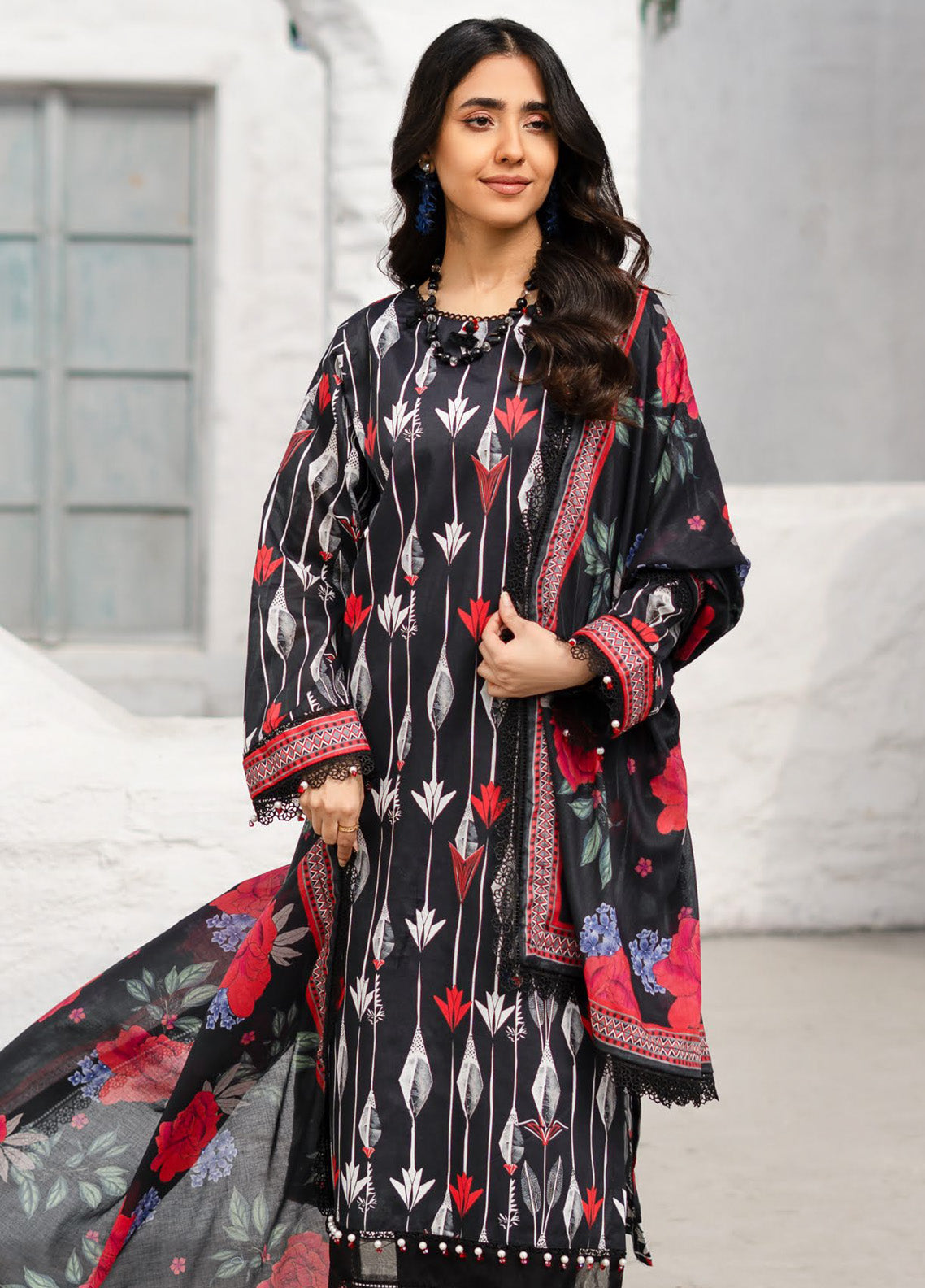 Alzohaib Colors Digital Printed Lawn 3 Piece Unstitched Suit AZ24CDP D-02 Alzohaib Colors Digital Printed Lawn 3 Piece Unstitched Suit AZ24CDP D-02