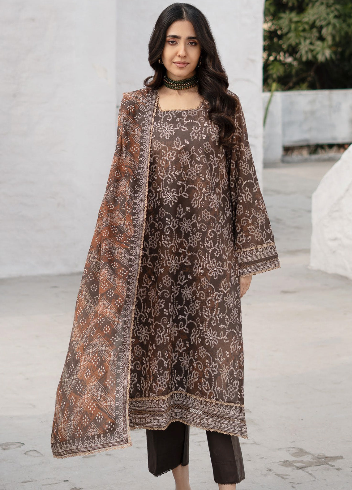 Alzohaib Colors Digital Printed Lawn 3 Piece Unstitched Suit AZ24CDP D-05 Alzohaib Colors Digital Printed Lawn 3 Piece Unstitched Suit AZ24CDP D-05