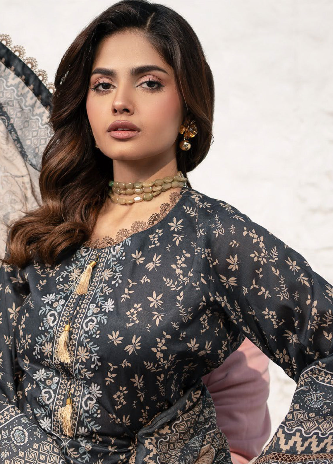 Alzohaib Colors Digital Printed Lawn 3 Piece Unstitched Suit AZ24CDP D-08 Alzohaib Colors Digital Printed Lawn 3 Piece Unstitched Suit AZ24CDP D-08