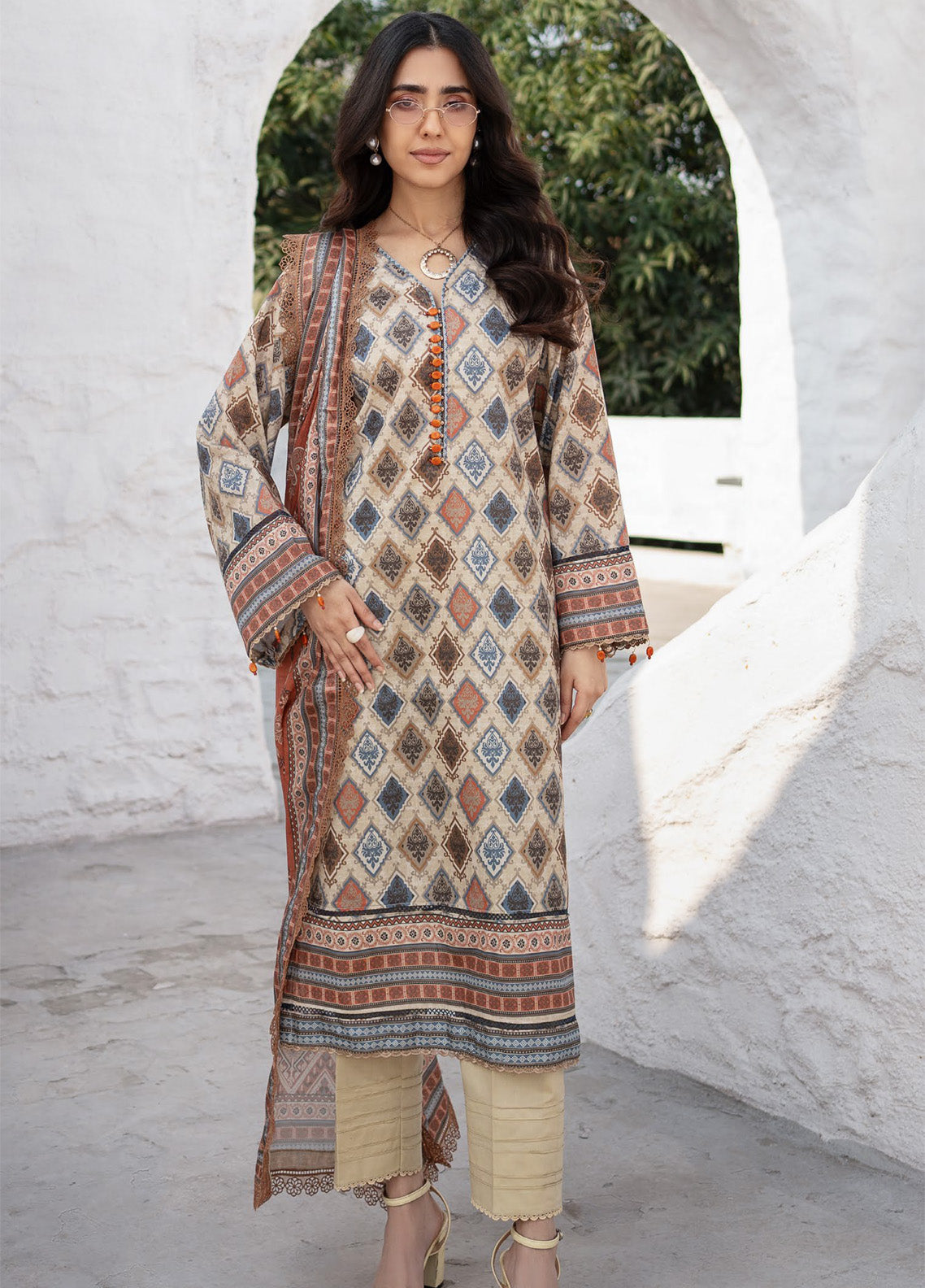 Alzohaib Colors Digital Printed Lawn 3 Piece Unstitched Suit AZ24CDP D-09 Alzohaib Colors Digital Printed Lawn 3 Piece Unstitched Suit AZ24CDP D-09