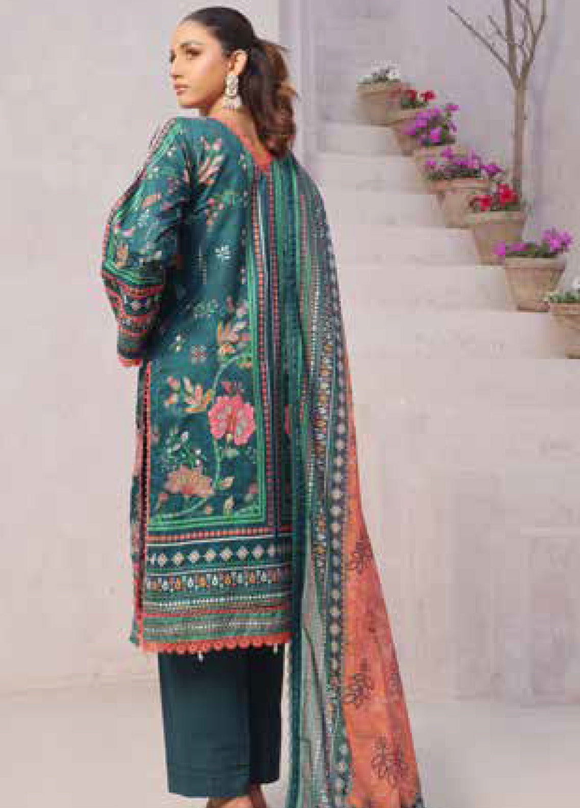 Alzohaib Colors Digital Printed Lawn 3 Piece Unstitched Suit AZ24CDPV4 D-07 Alzohaib Colors Digital Printed Lawn 3 Piece Unstitched Suit AZ24CDPV4 D-07