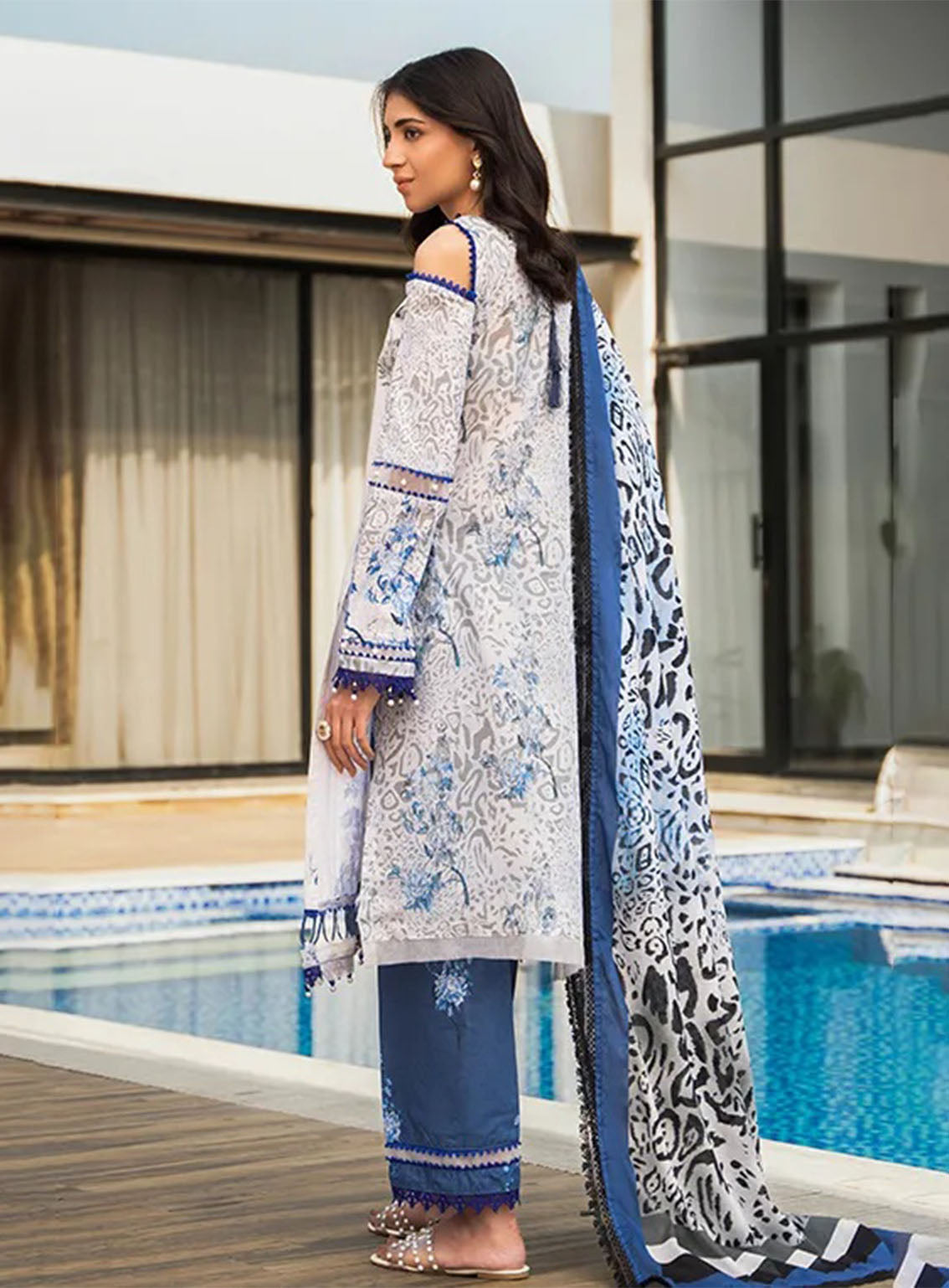 Alzohaib Luxury Printed Lawn 3 Piece Unstitched Suit AZ25LLP D-02 Alzohaib Luxury Printed Lawn 3 Piece Unstitched Suit AZ25LLP D-02