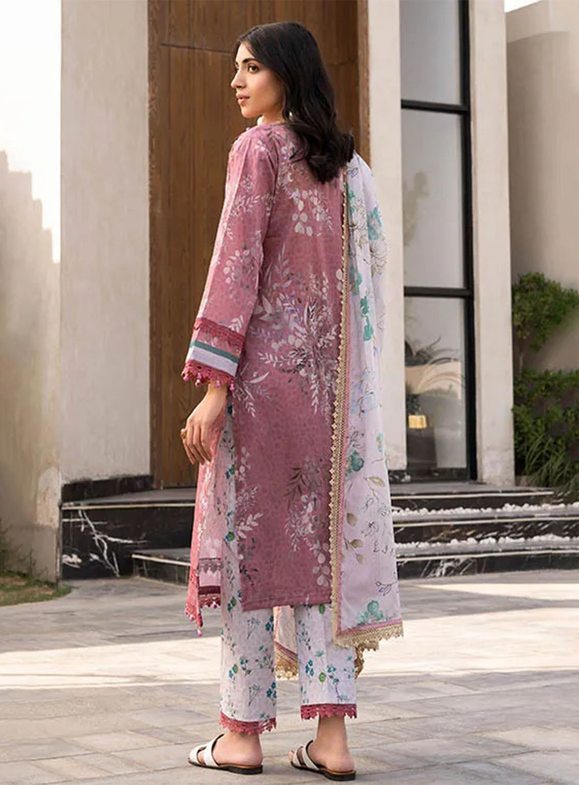 Alzohaib Luxury Printed Lawn 3 Piece Unstitched Suit AZ25LLP D-09 Alzohaib Luxury Printed Lawn 3 Piece Unstitched Suit AZ25LLP D-09