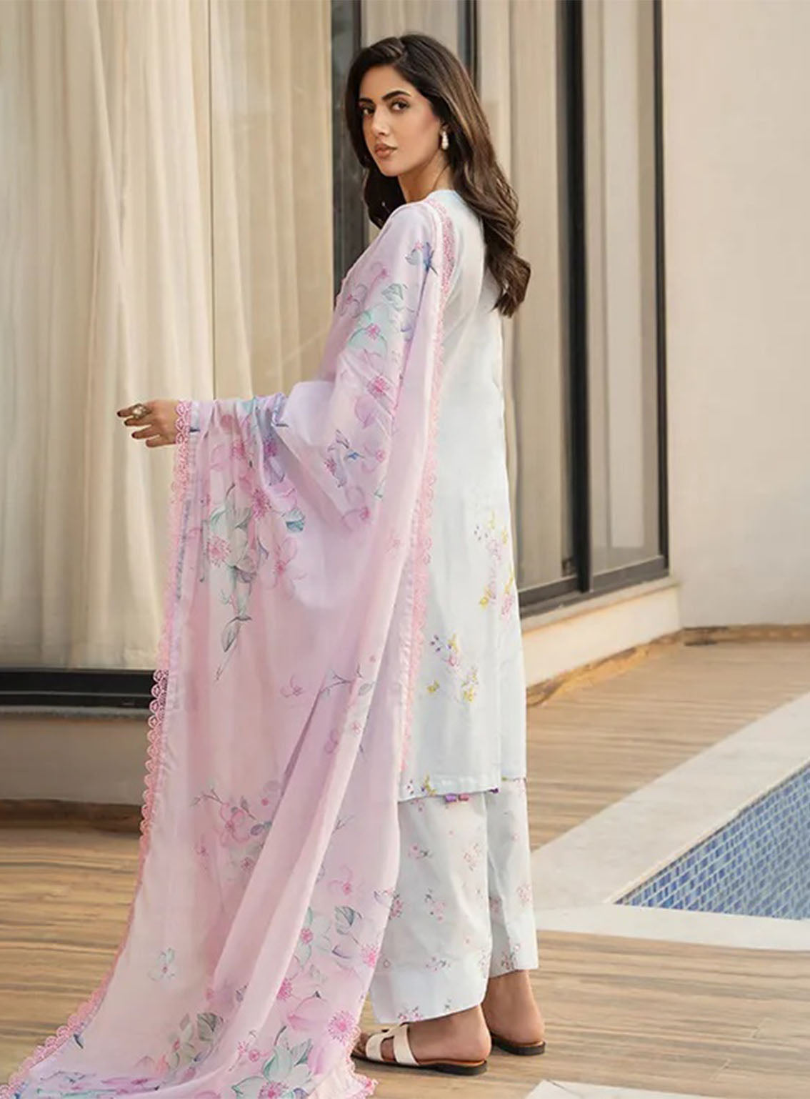 Alzohaib Luxury Printed Lawn 3 Piece Unstitched Suit AZ25LLP D-15 Alzohaib Luxury Printed Lawn 3 Piece Unstitched Suit AZ25LLP D-15