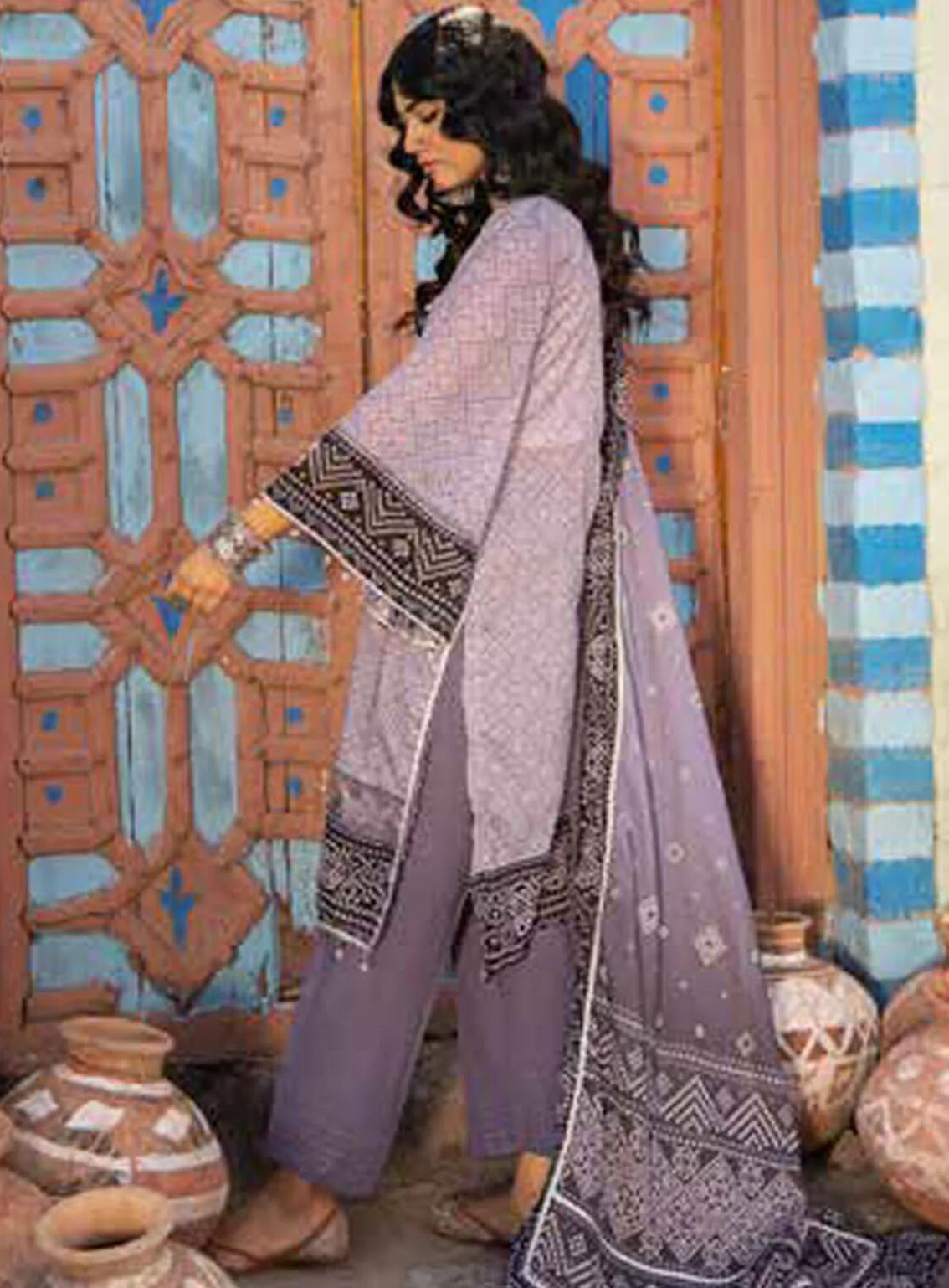Alzohaib Monsoon Chunri Heritage Printed Lawn 3 Piece Unstitched Suit AZ24MCH MSH-02 Alzohaib Monsoon Chunri Heritage Printed Lawn 3 Piece Unstitched Suit AZ24MCH MSH-02