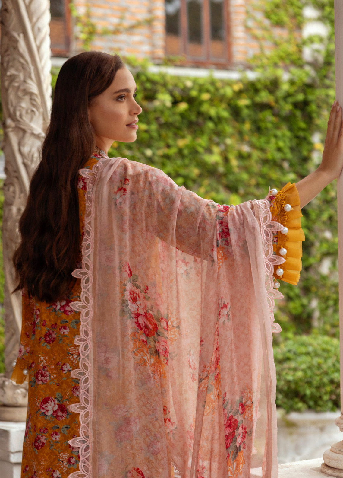 Alzohaib Sunshine Bloom Embroidered Cambric 3 Piece Unstitched Suit AZ24SBCW SB-04 Alzohaib Sunshine Bloom Embroidered Cambric 3 Piece Unstitched Suit AZ24SBCW SB-04