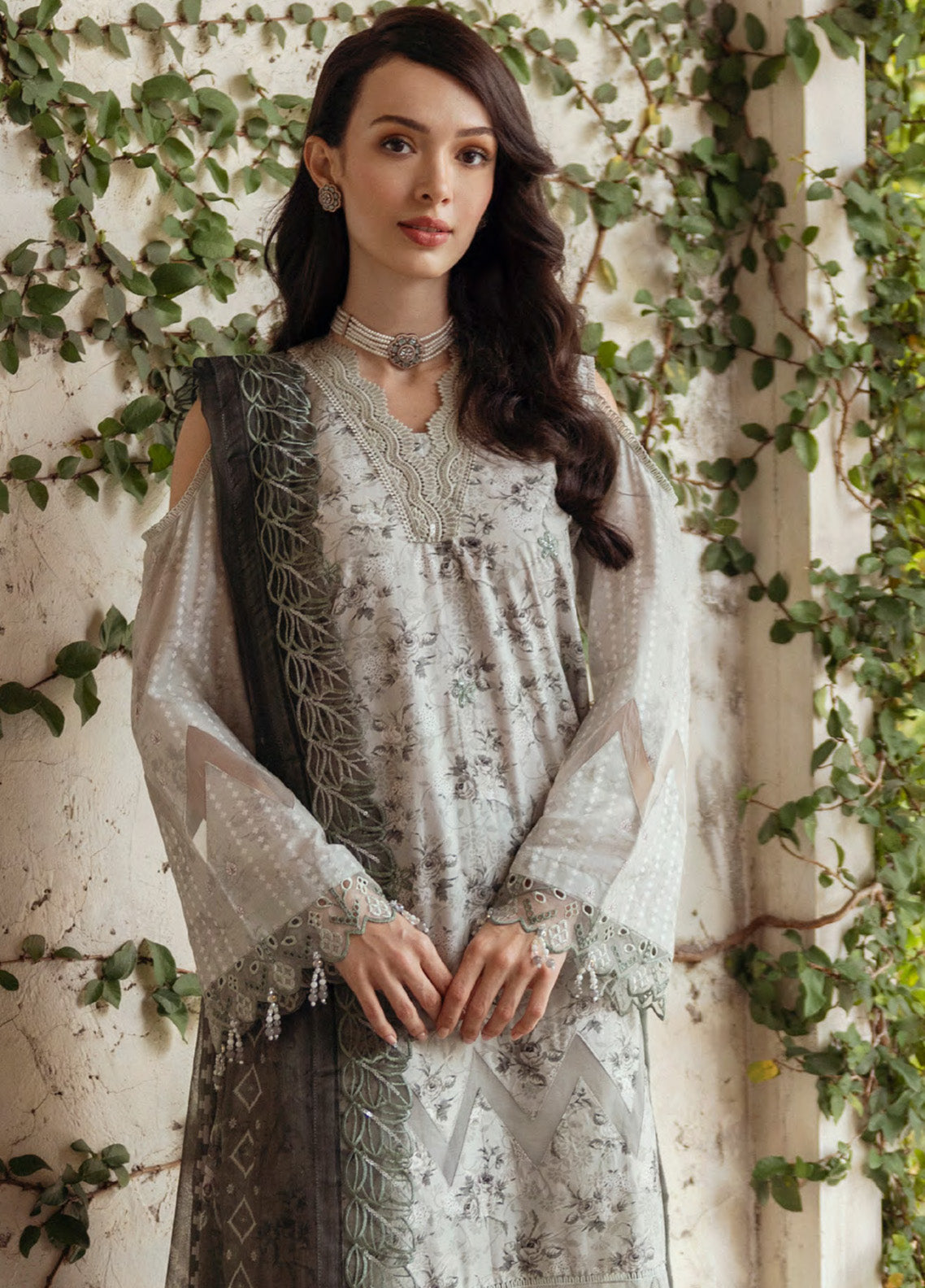 Alzohaib Sunshine Bloom Embroidered Cambric 3 Piece Unstitched Suit AZ24SBCW SB-06 Alzohaib Sunshine Bloom Embroidered Cambric 3 Piece Unstitched Suit AZ24SBCW SB-06