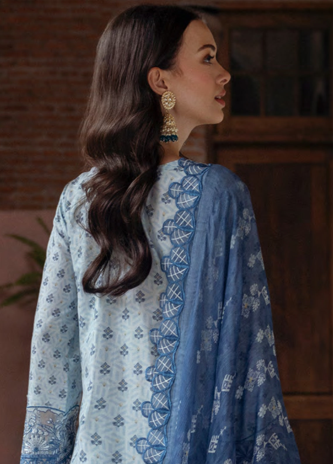 Alzohaib Sunshine Bloom Embroidered Cambric 3 Piece Unstitched Suit AZ24SBCW SB-08 Alzohaib Sunshine Bloom Embroidered Cambric 3 Piece Unstitched Suit AZ24SBCW SB-08