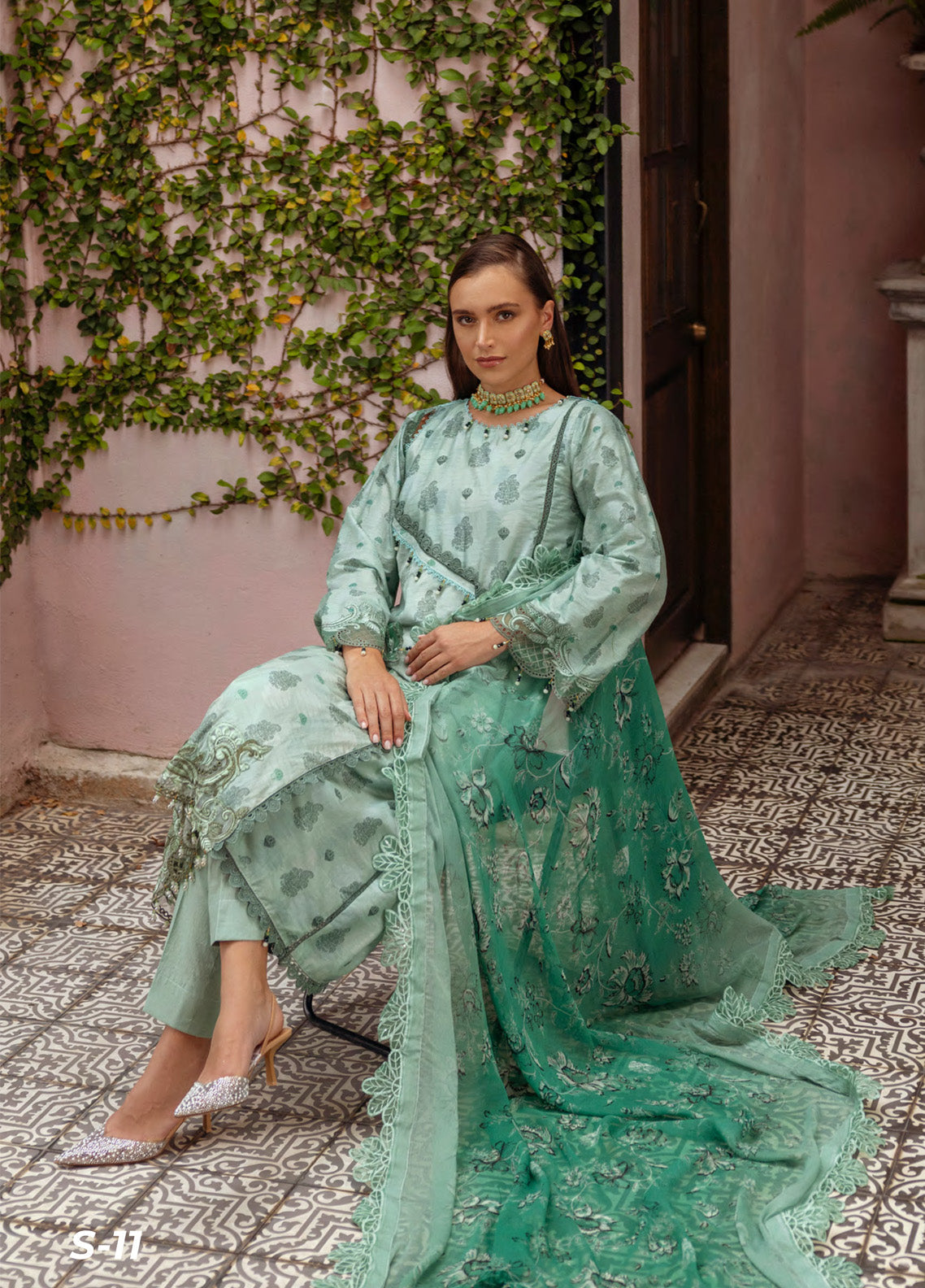 Alzohaib Sunshine Bloom Embroidered Cambric 3 Piece Unstitched Suit AZ24SBCW SB-11 Alzohaib Sunshine Bloom Embroidered Cambric 3 Piece Unstitched Suit AZ24SBCW SB-11