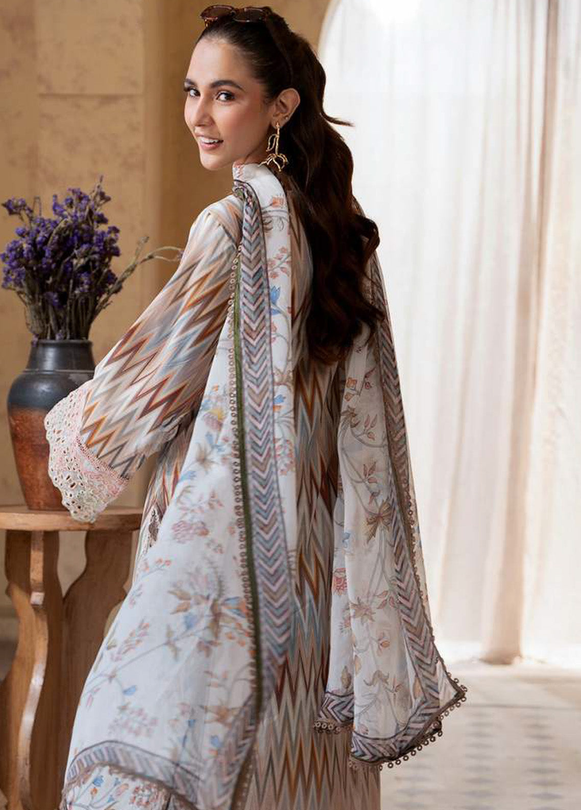 Alzohaib Sunshine Bloom Embroidered Lawn 3 Piece Unstitched Suit AZ24SBPK D-SPK-01 Alzohaib Sunshine Bloom Embroidered Lawn 3 Piece Unstitched Suit AZ24SBPK D-SPK-01