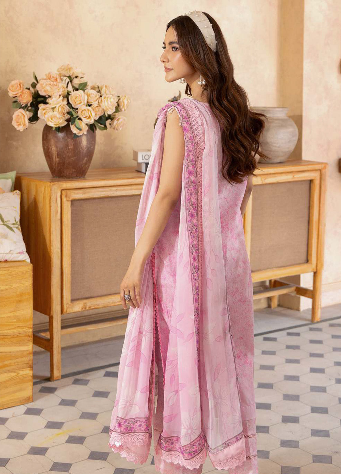 Alzohaib Sunshine Bloom Embroidered Lawn 3 Piece Unstitched Suit AZ24SBPK D-SPK-05 Alzohaib Sunshine Bloom Embroidered Lawn 3 Piece Unstitched Suit AZ24SBPK D-SPK-05