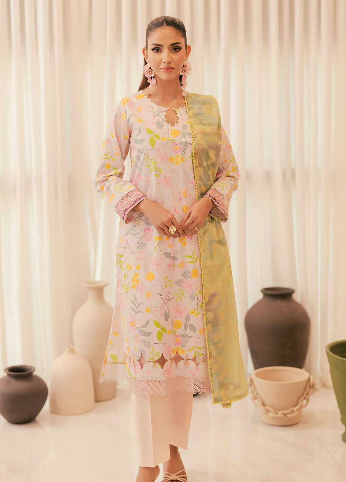 Alzohaib Sunshine Bloom Printed Cotton Satin 3 Piece Unstitched Suit AZ24SB SCS-03 Alzohaib Sunshine Bloom Printed Cotton Satin 3 Piece Unstitched Suit AZ24SB SCS-03