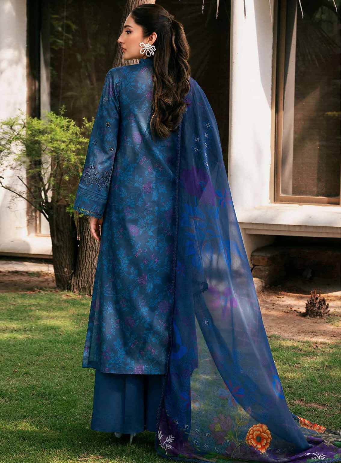 Amal By Motifz Embroidered Lawn 3 Piece Unstitched Suit MT25EELD2 D-5359 FLORA Amal By Motifz Embroidered Lawn 3 Piece Unstitched Suit MT25EELD2 D-5359 FLORA
