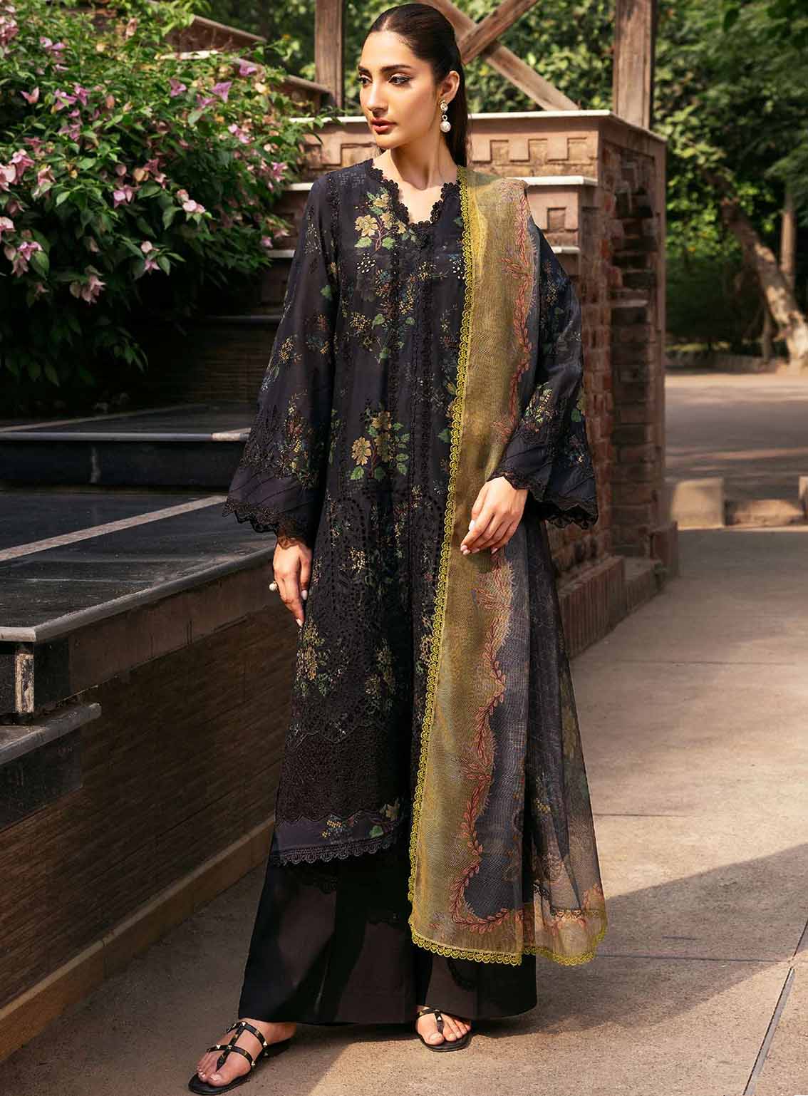 Amal By Motifz Embroidered Lawn 3 Piece Unstitched Suit MT25EELD2 D-5369 JULLINA Amal By Motifz Embroidered Lawn 3 Piece Unstitched Suit MT25EELD2 D-5369 JULLINA