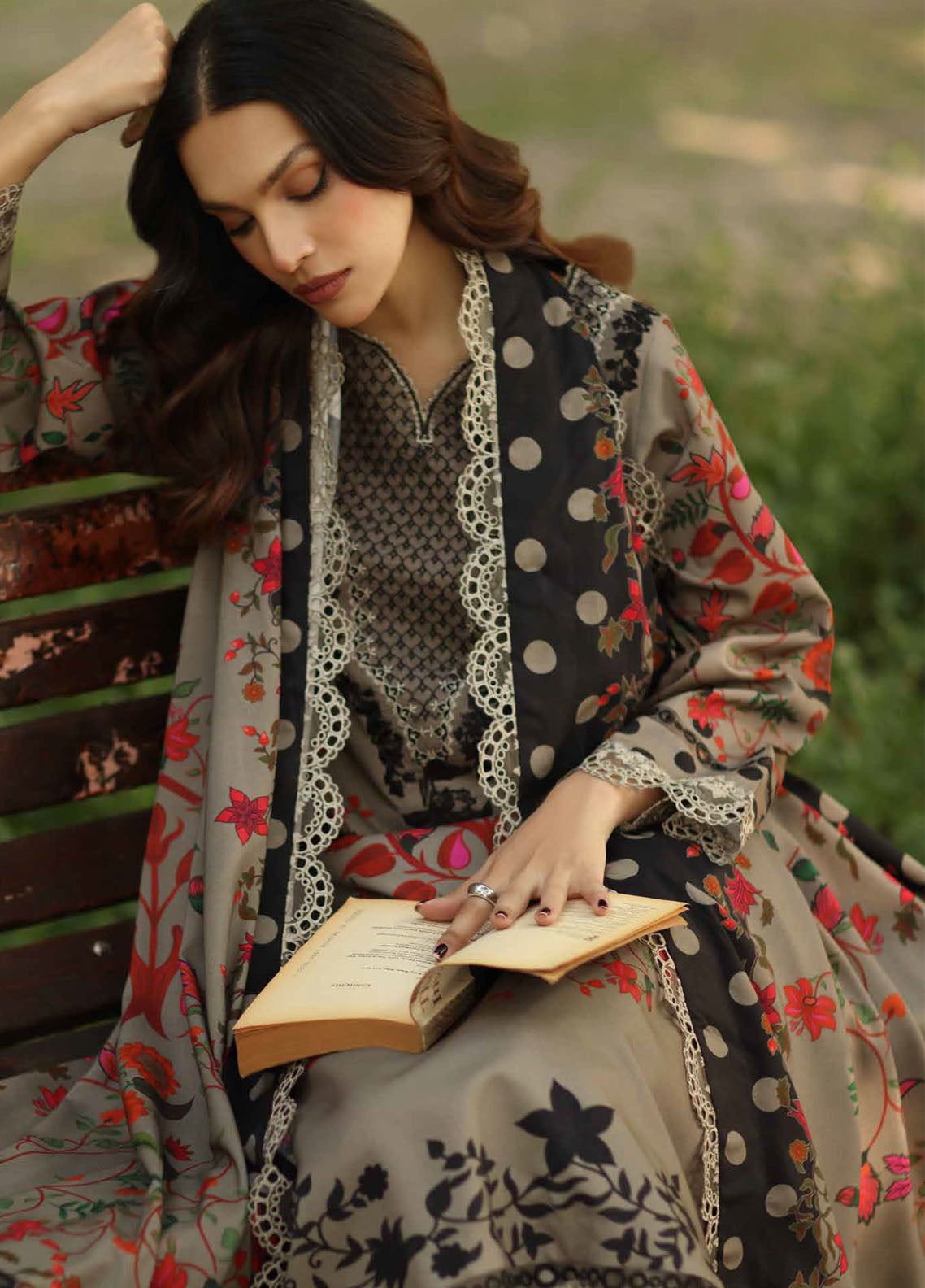 Aniiq By Charizma Embroidered Linen 3 Piece Unstitched Suit CH25AELV2 D-ANW6-12 Aniiq By Charizma Embroidered Linen 3 Piece Unstitched Suit CH25AELV2 D-ANW6-12