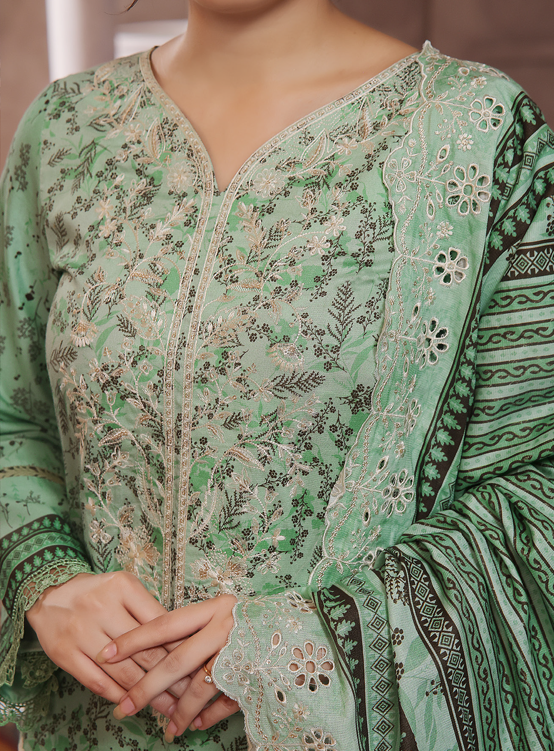 Anmol By VS Textile Embroidered Cottel 3 Piece Unstitched Suit VS24AC D-252 Anmol By VS Textile Embroidered Cottel 3 Piece Unstitched Suit VS24AC D-252