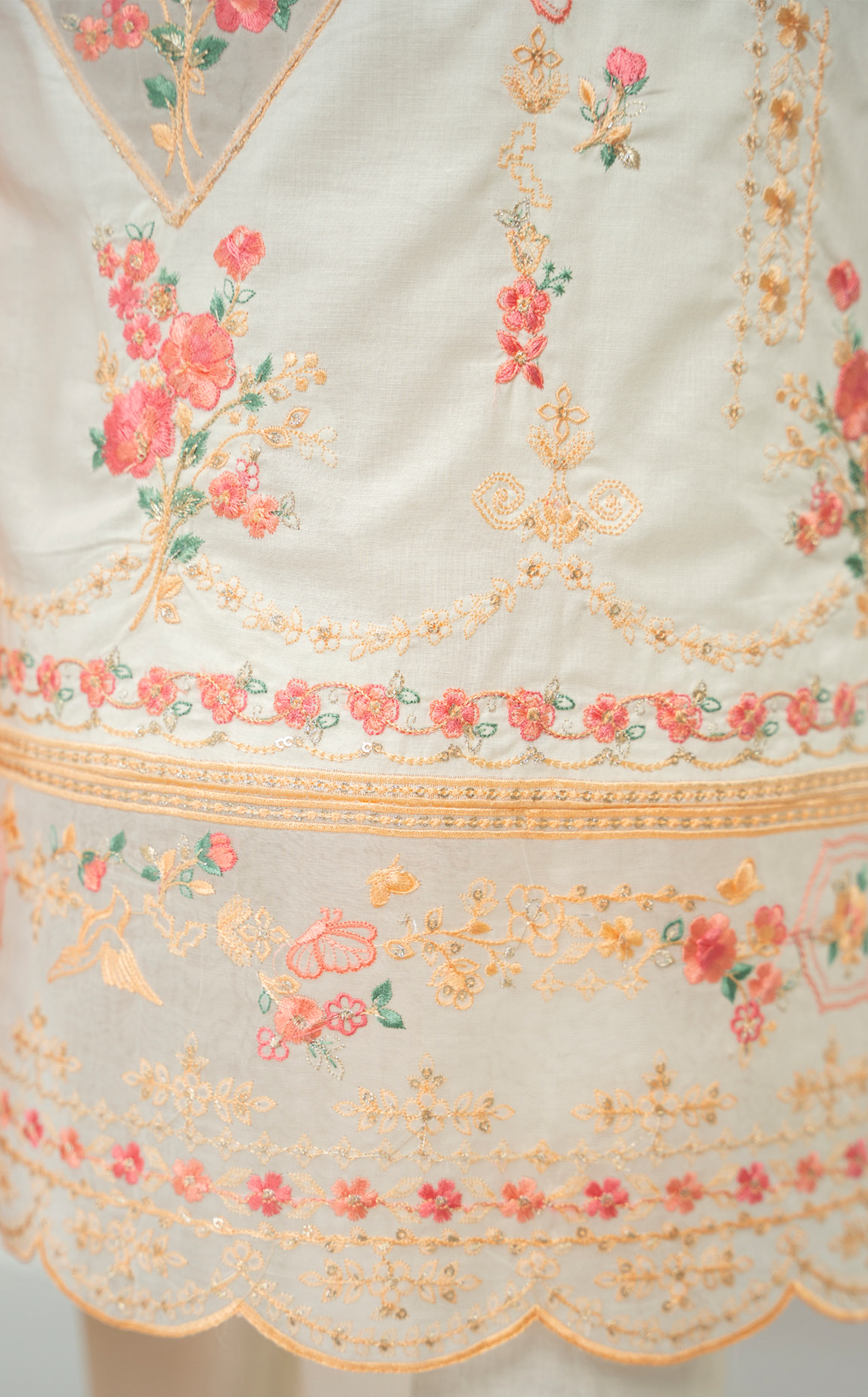 Anmol By VS Textile Embroidered Cotton 3 Piece Unstitched Suit VS24A ECV2-1020 Anmol By VS Textile Embroidered Cotton 3 Piece Unstitched Suit VS24A ECV2-1020