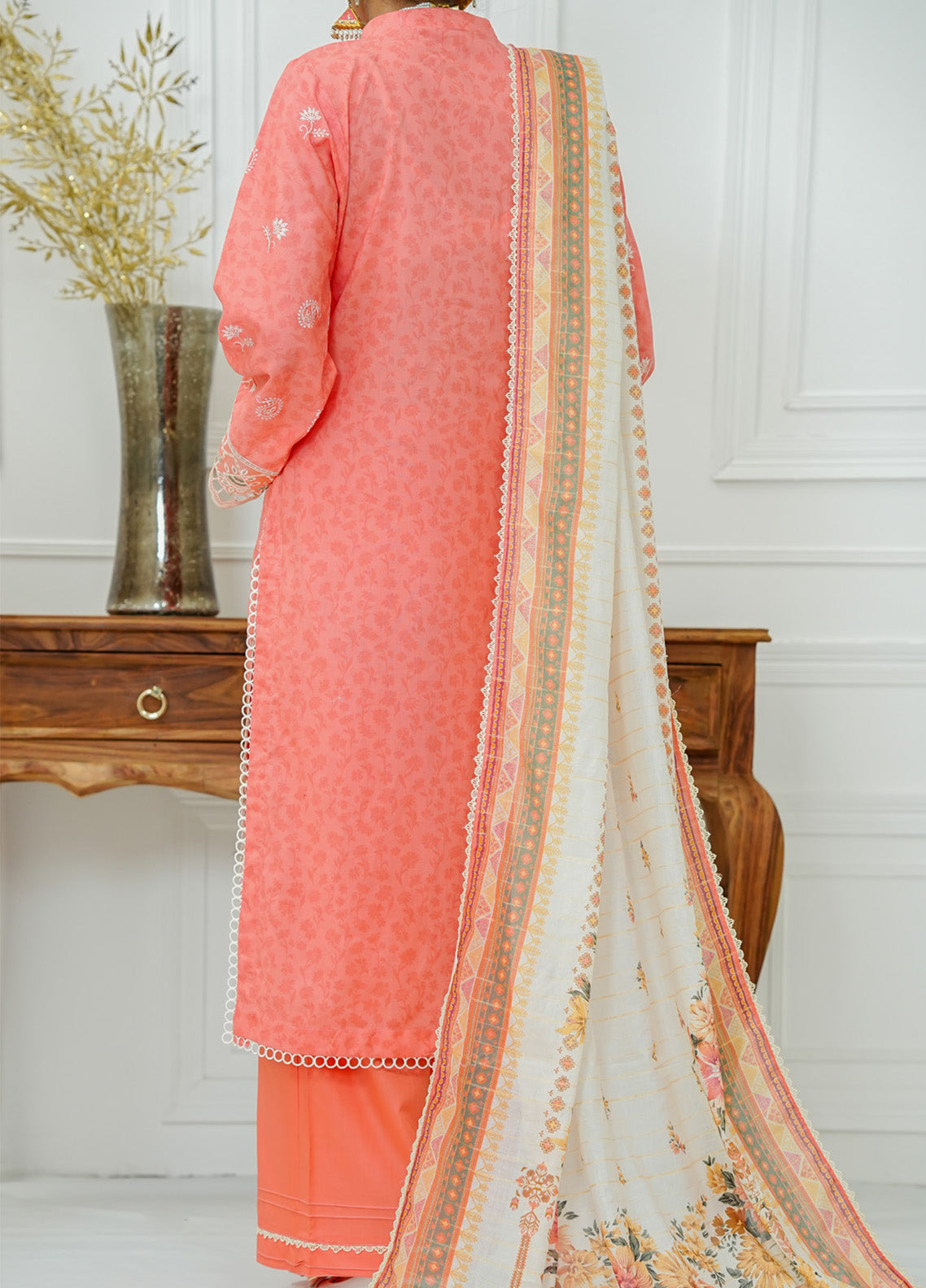 Anmol By VS Textile Embroidered Lawn 3 Piece Unstitched Suit VS25APE D-3430 Anmol By VS Textile Embroidered Lawn 3 Piece Unstitched Suit VS25APE D-3430