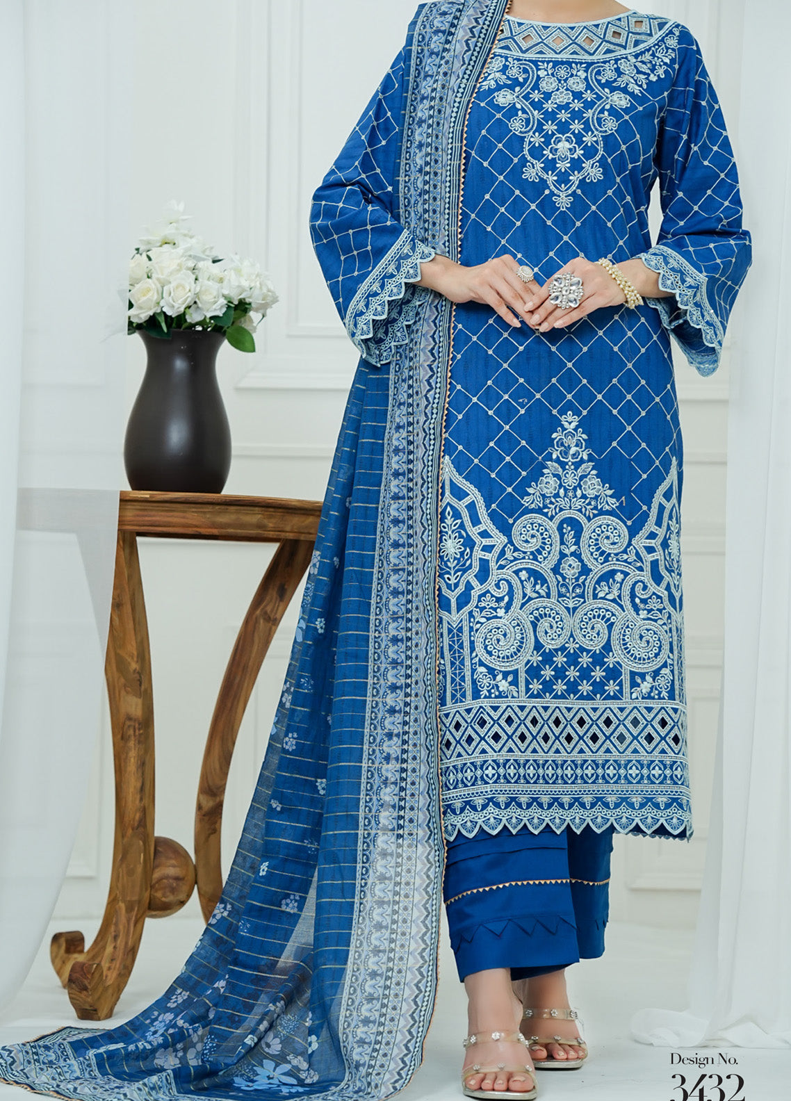 Anmol By VS Textile Embroidered Lawn 3 Piece Unstitched Suit VS25APE D-3432 Anmol By VS Textile Embroidered Lawn 3 Piece Unstitched Suit VS25APE D-3432