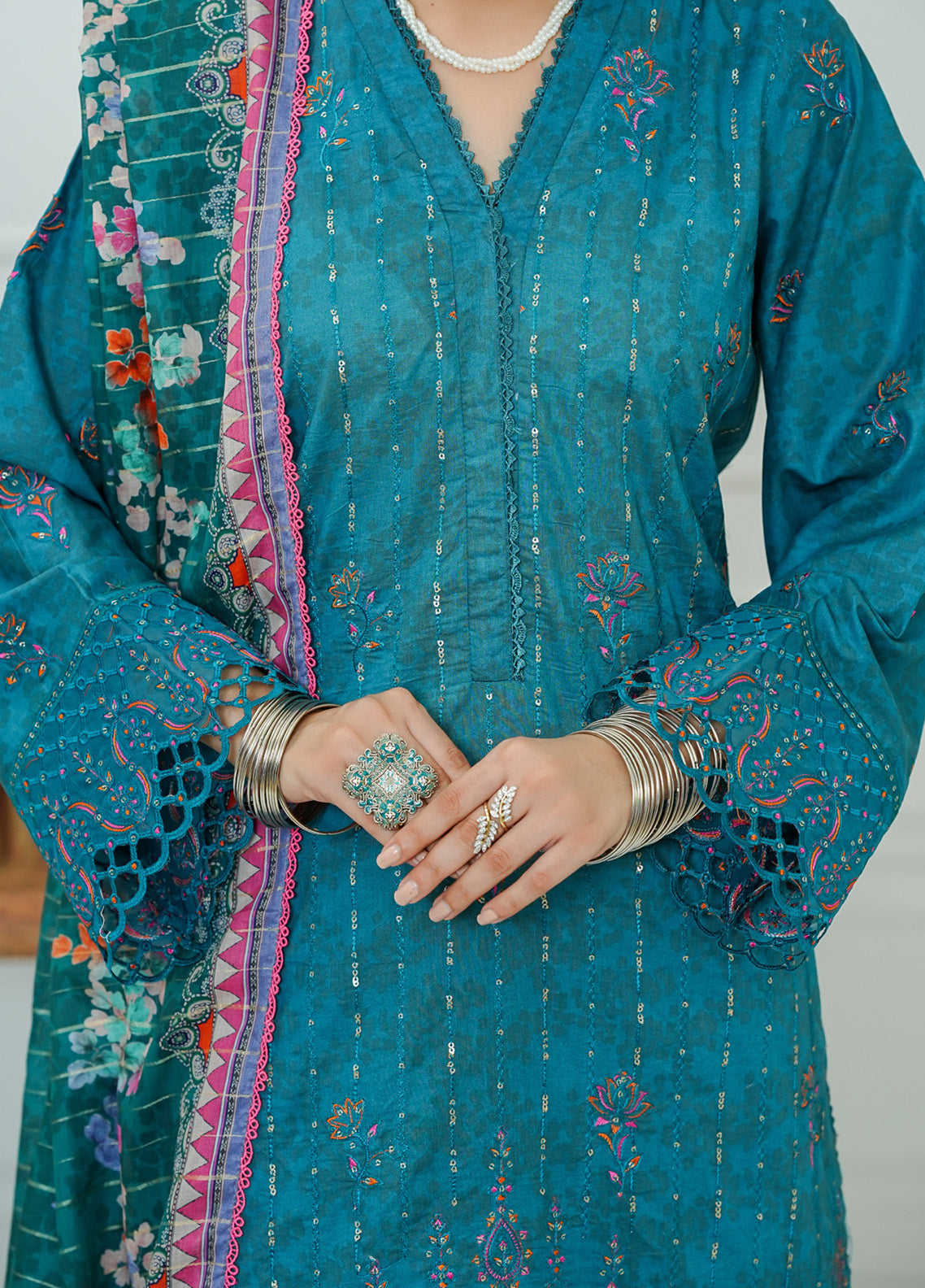 Anmol By VS Textile Embroidered Lawn 3 Piece Unstitched Suit VS25APE D-3434 Anmol By VS Textile Embroidered Lawn 3 Piece Unstitched Suit VS25APE D-3434