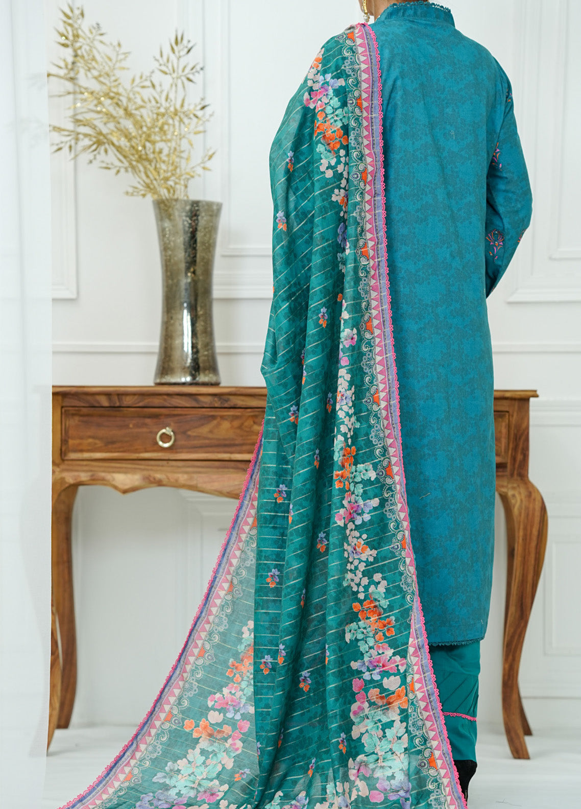 Anmol By VS Textile Embroidered Lawn 3 Piece Unstitched Suit VS25APE D-3434 Anmol By VS Textile Embroidered Lawn 3 Piece Unstitched Suit VS25APE D-3434