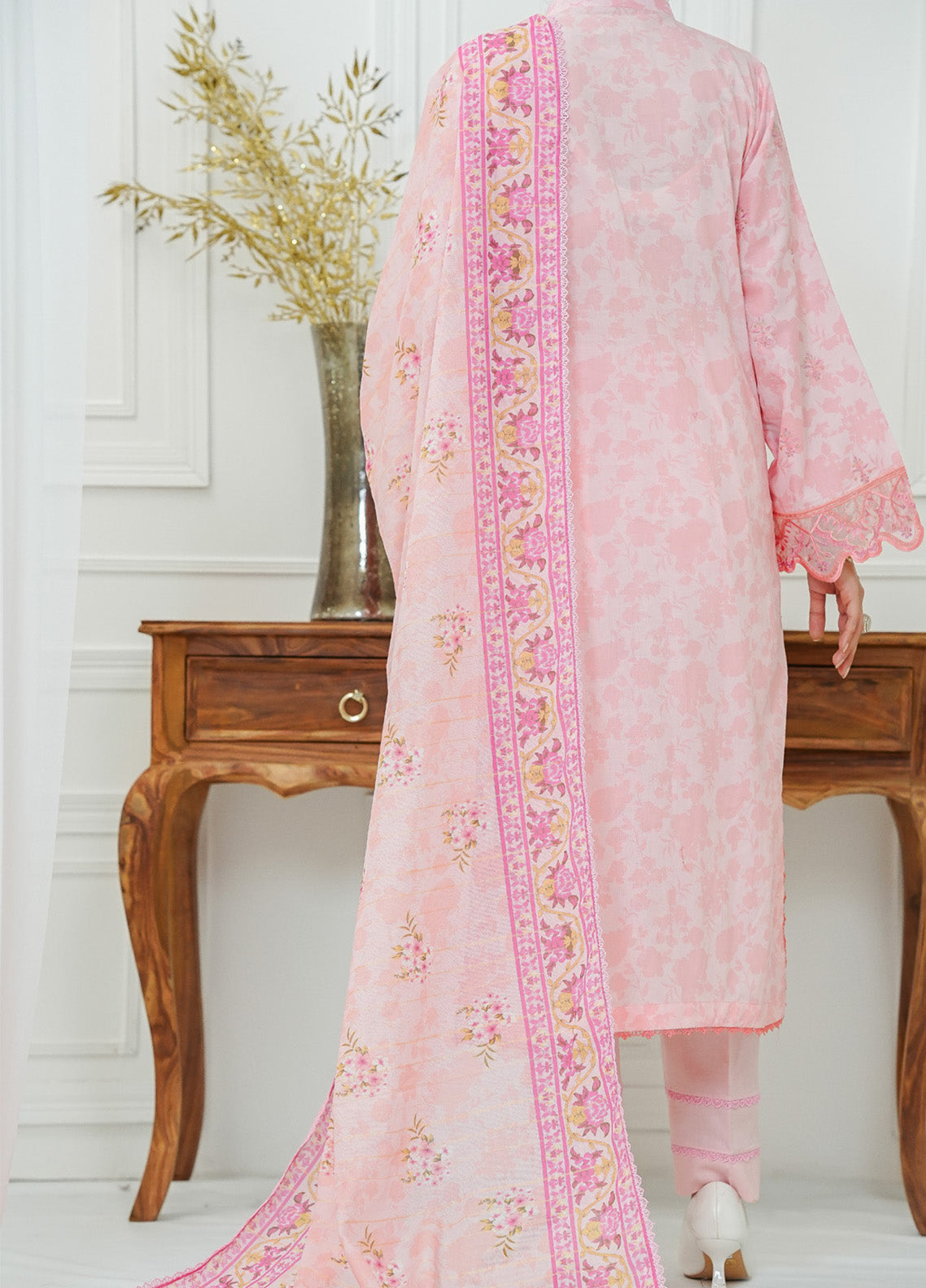 Anmol By VS Textile Embroidered Lawn 3 Piece Unstitched Suit VS25APE D-3437 Anmol By VS Textile Embroidered Lawn 3 Piece Unstitched Suit VS25APE D-3437